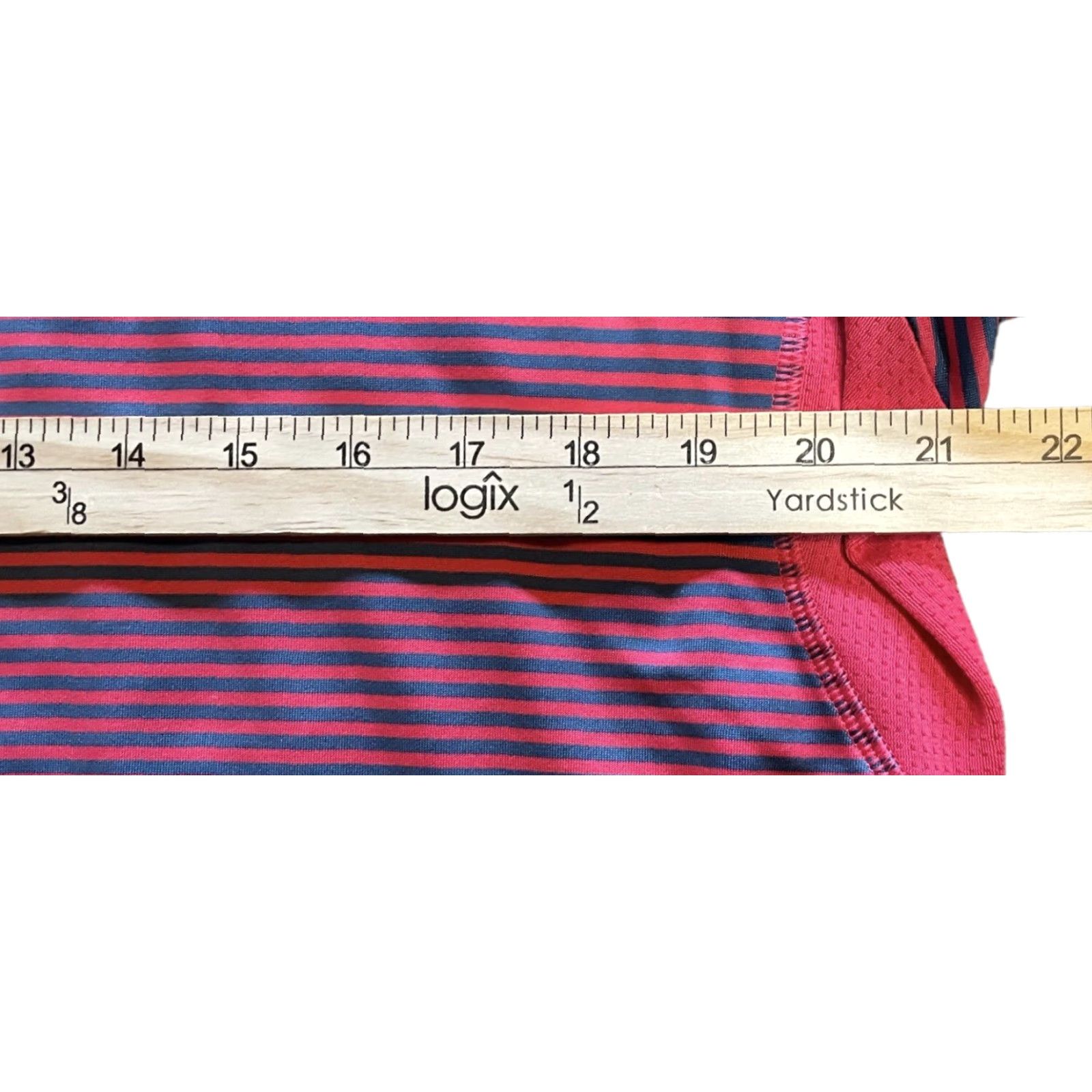 Under Armour VINTAGE? No. Under armour Golf Polo Shirt Gray Red Striped 2 Men's XL Short Sleeve Polo Shirt Womens? Mens XL Short Sleeve Under Armour & Puma? Size US XL / EU 56 / 4 - 4 Thumbnail