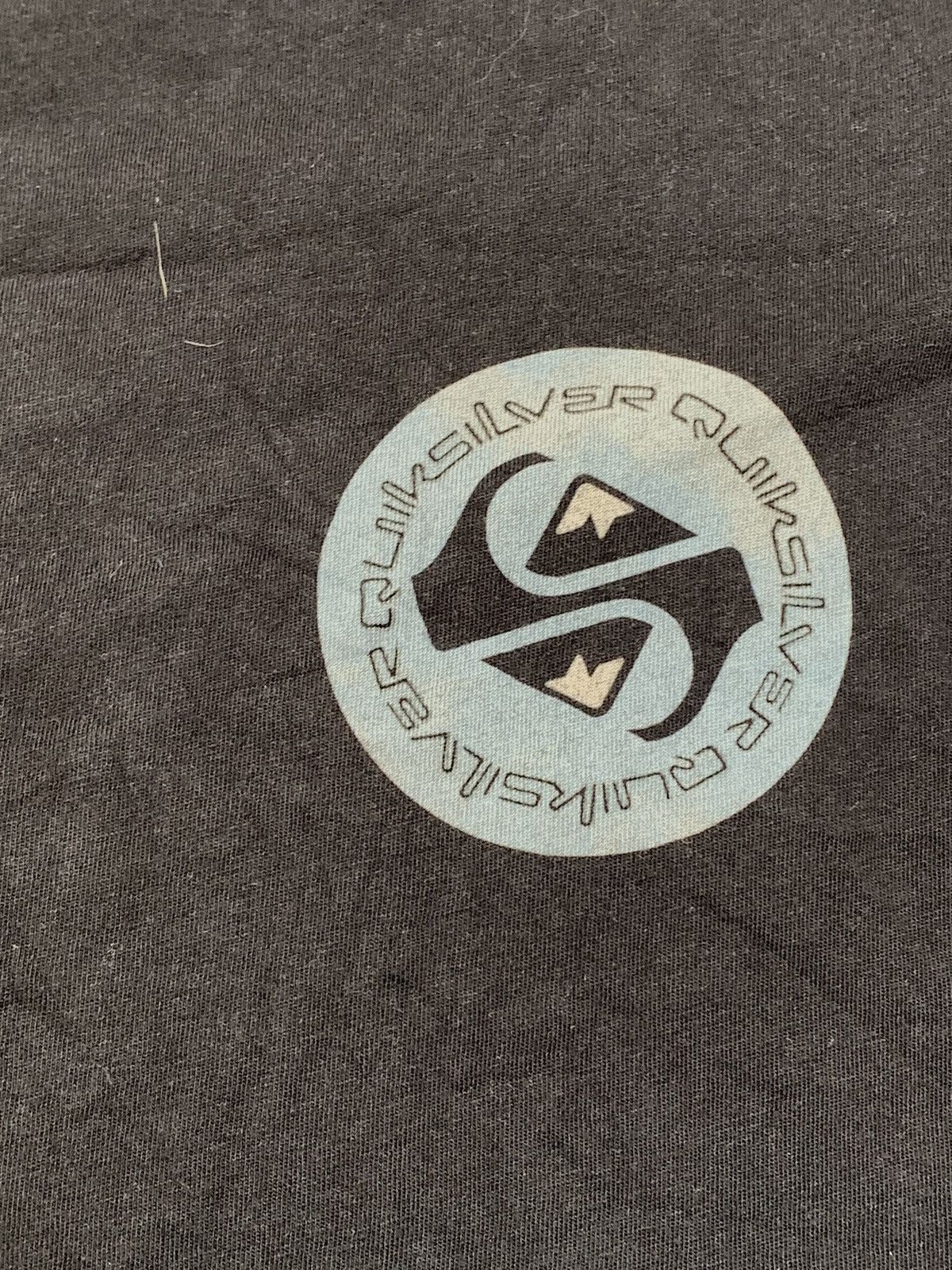 Quiksilver × Vintage Vintage Y2K Quiksilver sunfafed tee biglogo streetwear sizeS Size S / US 4 / IT 40 - 8 Thumbnail