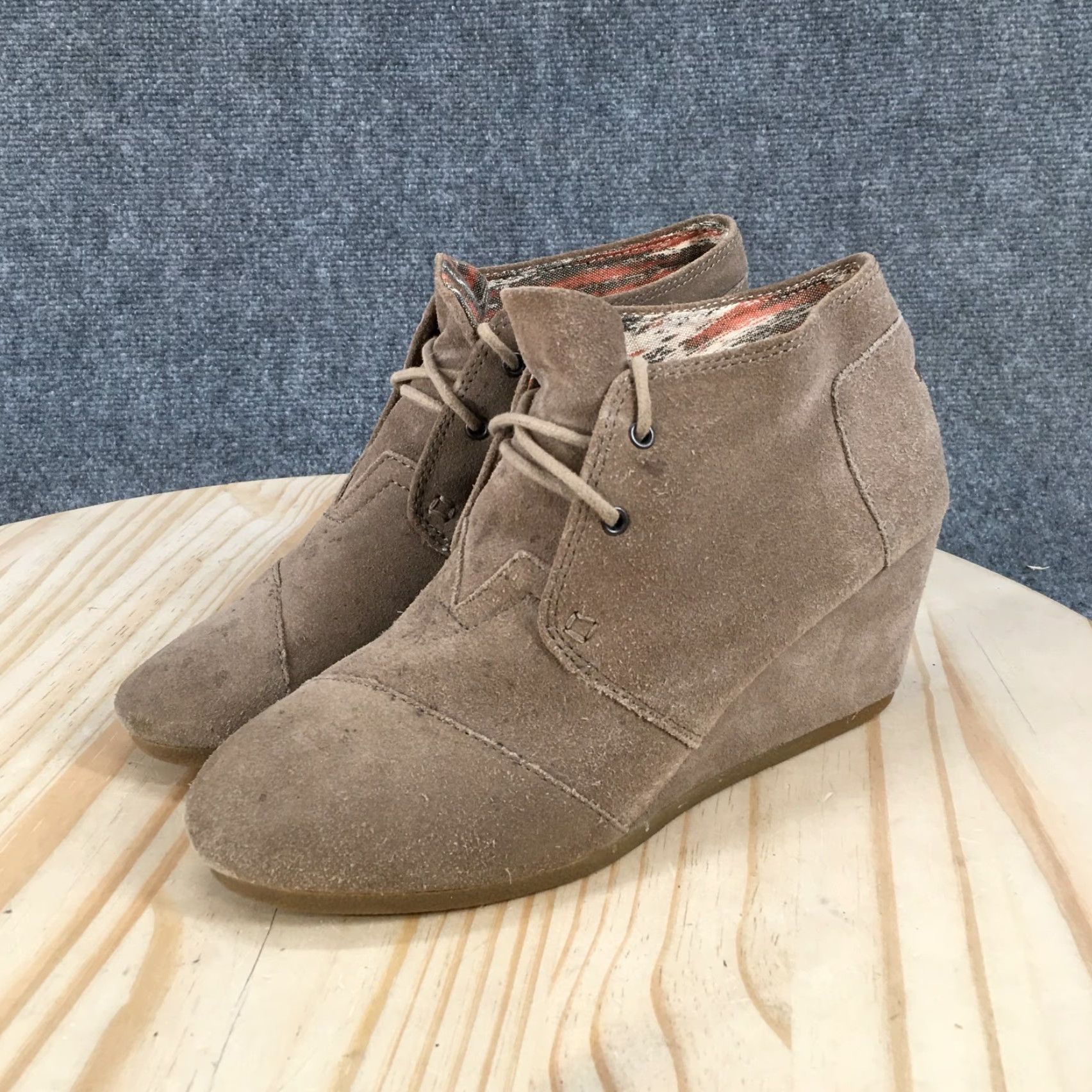 Toms TOMS Boots Womens 8.5 M Ankle Bootie Brown Leather Side Zip Wedge Heels Casual Size US 9 / IT 39 - 7 Thumbnail
