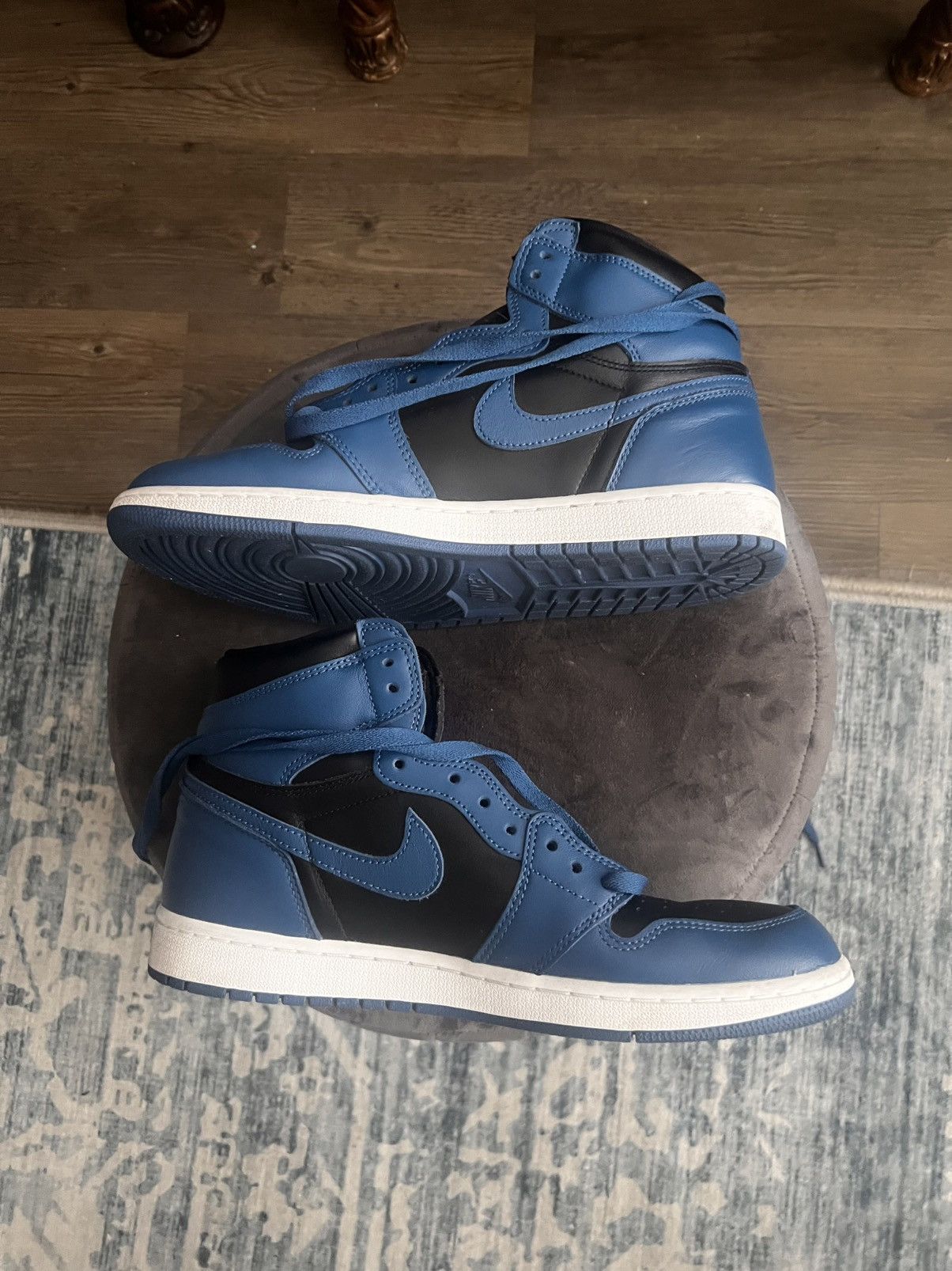 Jordan Brand Jordan 1 OG Size US 11.5 / EU 44-45 - 2 Thumbnail