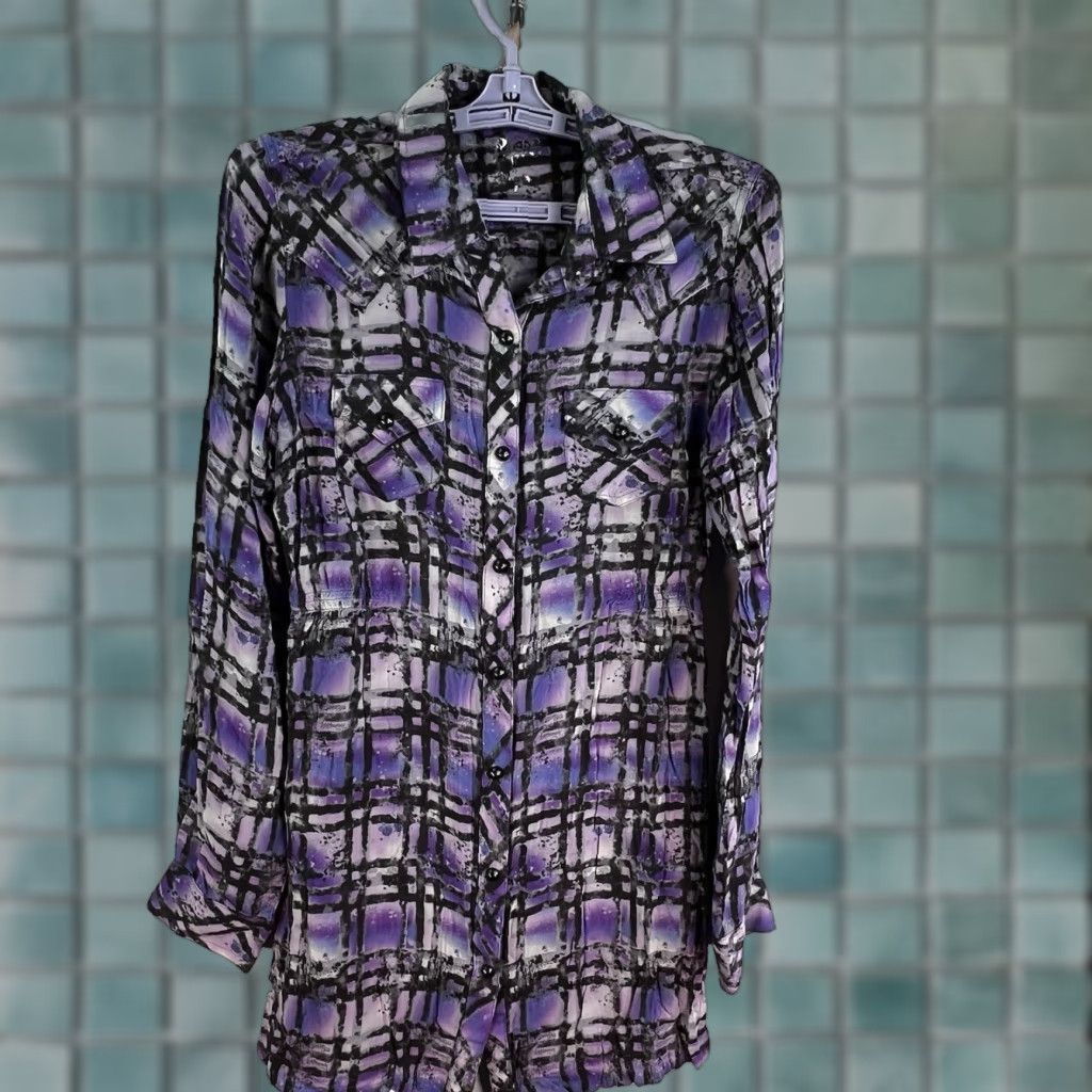 Wrangler Wrangler 47 Button-Up Shirt Dress Womens S Purple Long Sleeve V-Neck Geometric Chambray Rock Theme Button-Front Tunic Dress S Womens Size S / US 4 / IT 40 - 1 Thumbnail