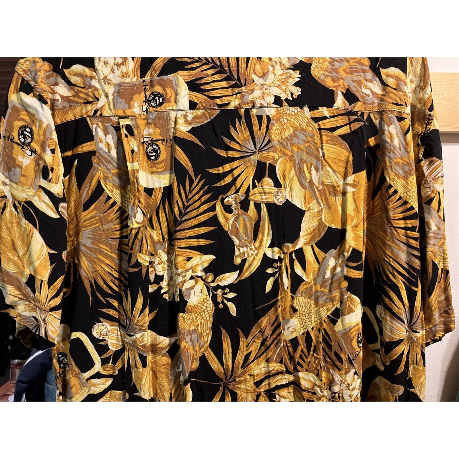 Panama Jack Panama Jack Men's 3XL Golden SS Button Rayon Hawaiian Shirt Size US XXL / EU 58 / 5 - 17 Thumbnail