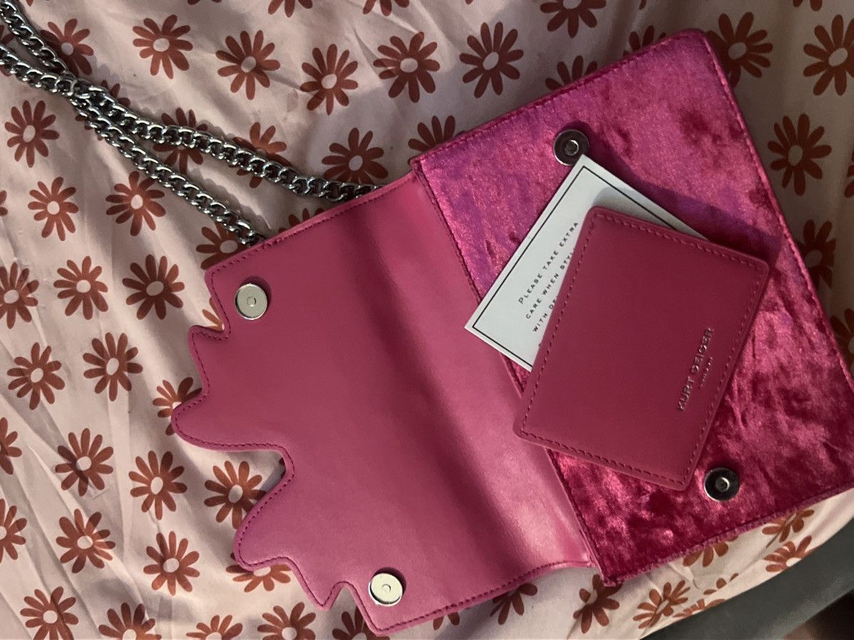 Kurt Geiger Pink Kurt Geiger bag with a sliver bow Size ONE SIZE - 5 Thumbnail