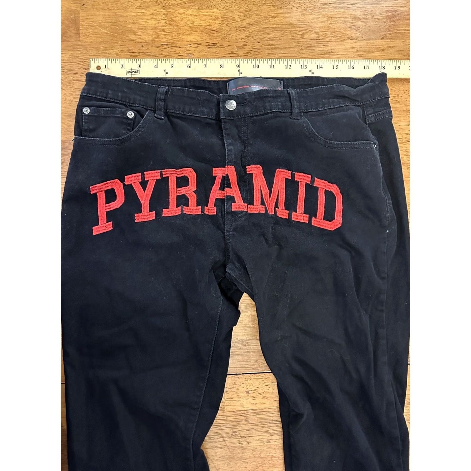 Black Pyramid Black Pyramid Jeans 38 Denim Black Embroidered Red Straight Men 30in Size US 38 / EU 54 - 3 Thumbnail