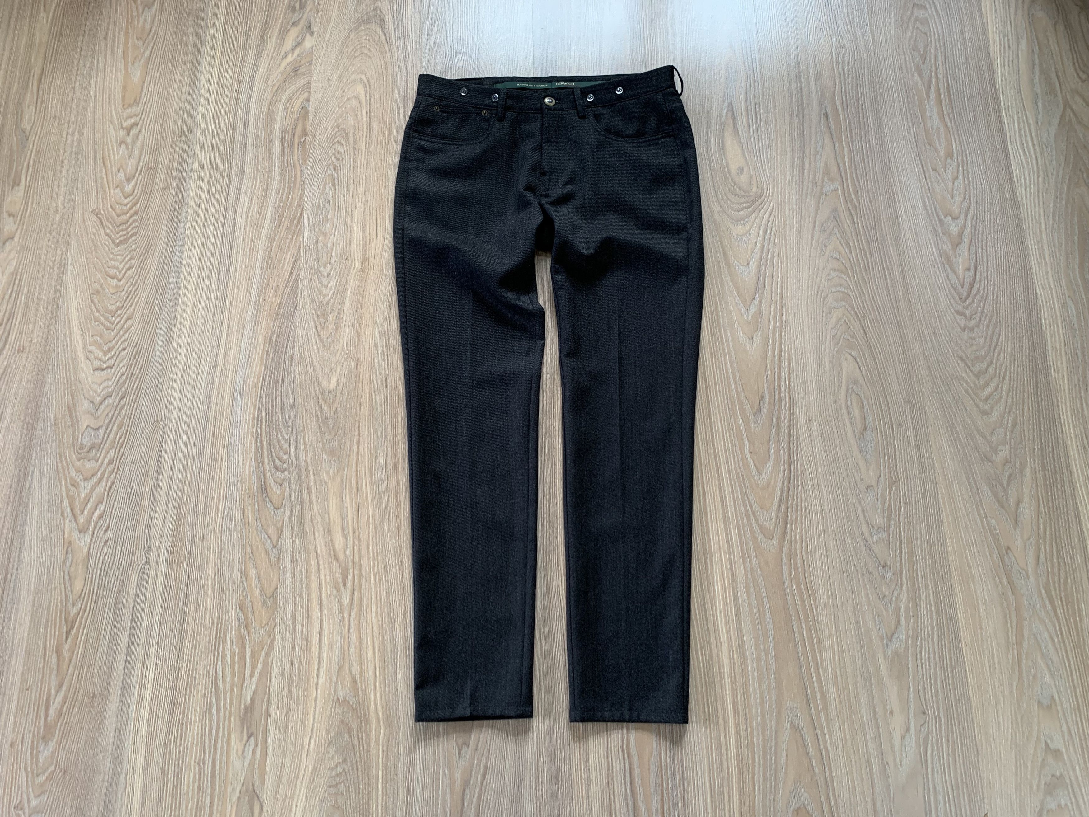 Vintage Berwich Mens Dark Grey Wool Pants Size US 32 / EU 48 - 1 Thumbnail