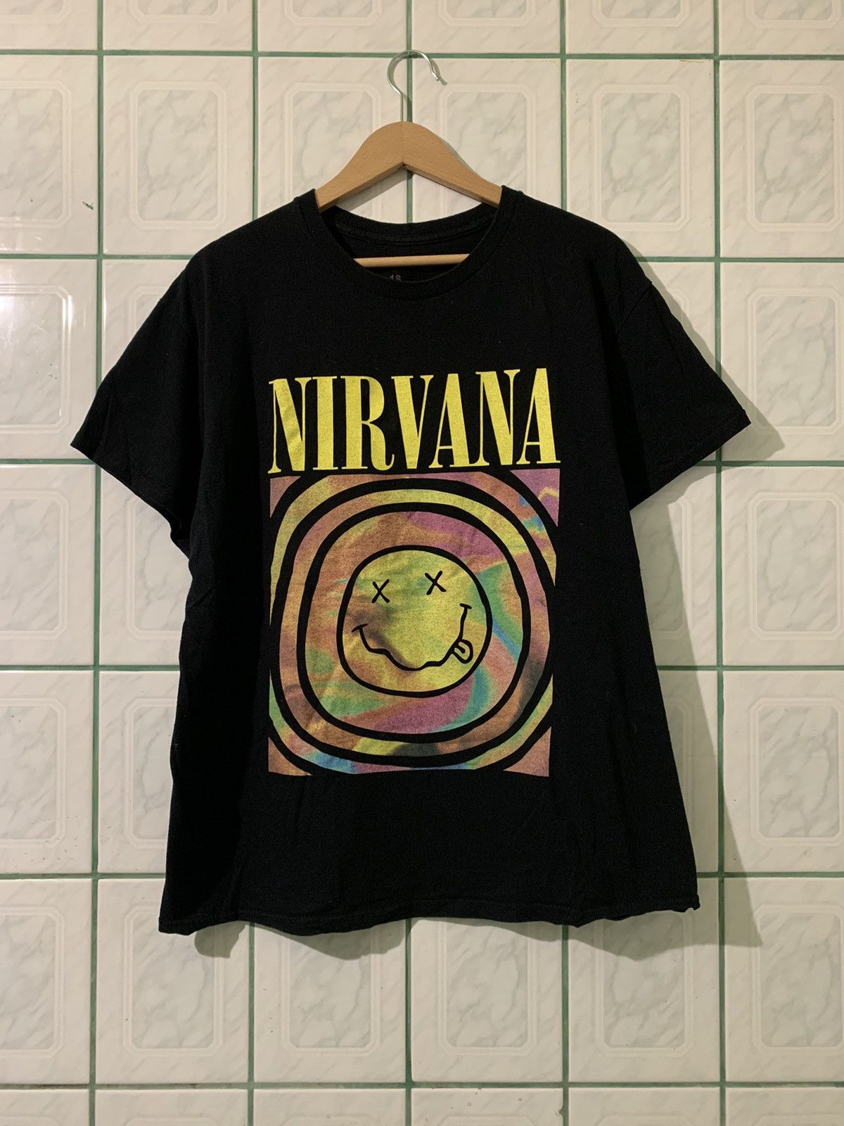 Band Tees × Vintage 2022 Nirvana Tie Dye Logo Tee Size US M / EU 48-50 / 2 - 1 Thumbnail