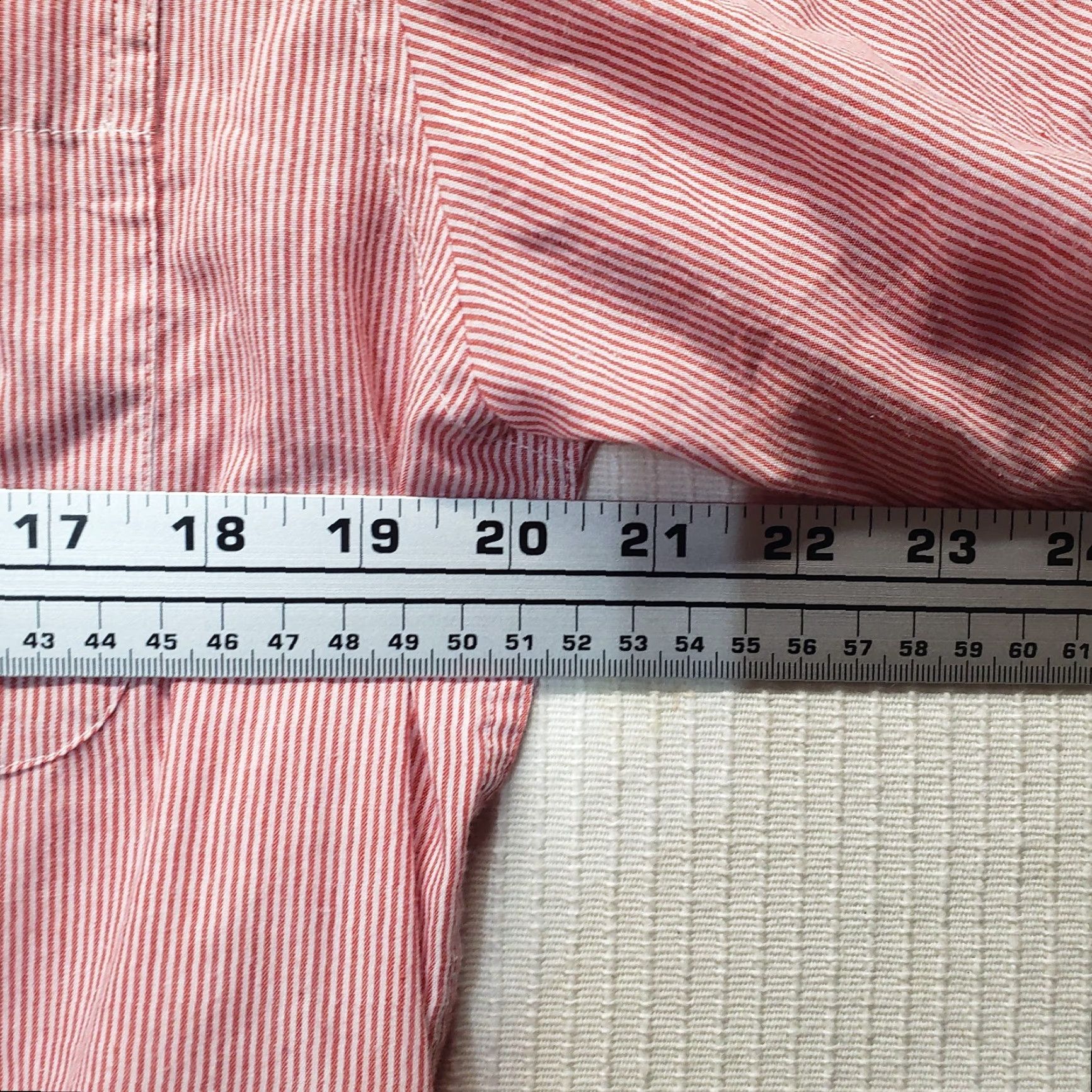Vintage Saddlebred Men's Cotton Blend Short Sleeve Button-Up Shirt Size M Red Striped Casual Size US M / EU 48-50 / 2 - 5 Thumbnail