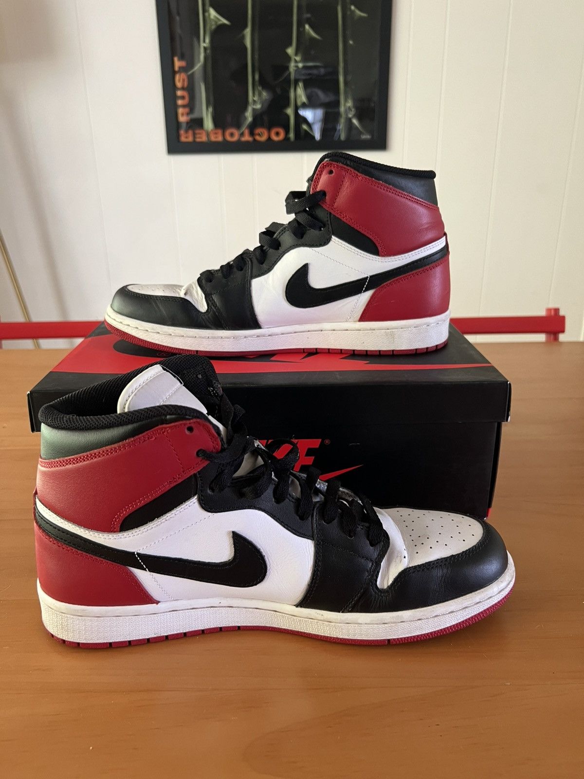 Jordan Brand × Nike Jordan 1 “Black Toe” (2013) Size US 11 / EU 44 - 2 Thumbnail