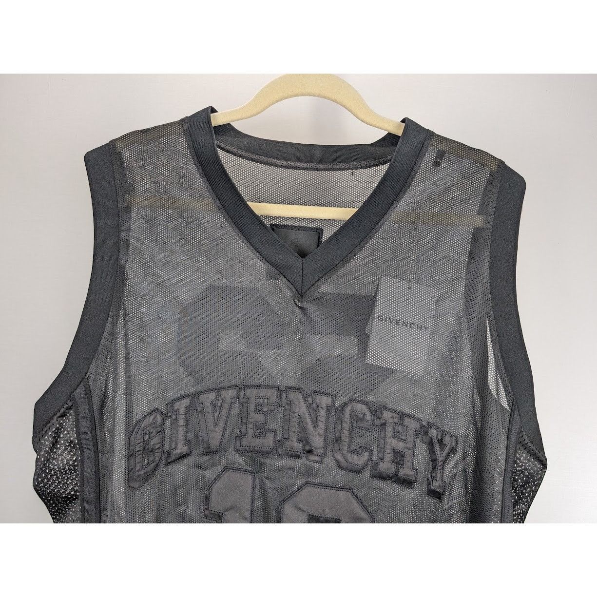 Givenchy o1rshd1 T-Shirt in Black Size US XL / EU 56 / 4 - 6 Thumbnail