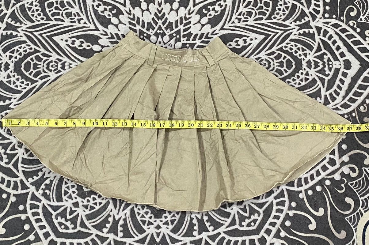 Miu Miu MIU MIU EMBROIDERED PLEATED SKIRT Size 38" / US 16 / IT 52 - 8 Thumbnail