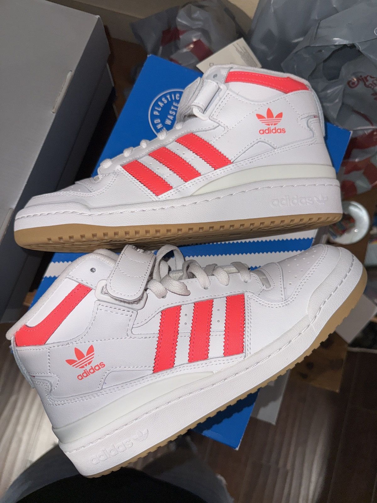 Adidas Adidas Forum Mid - Turbo Pink - BRAND NEW!! Size US 8 / IT 38 - 2 Thumbnail