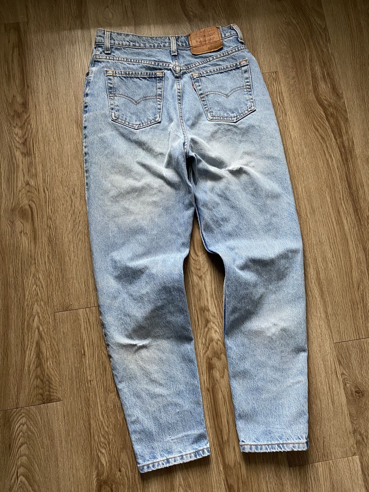 Levi's Vintage 90s Levis Made in USA Blue Light Wash Denim Jeans Size US 28 / EU 44 - 7 Thumbnail