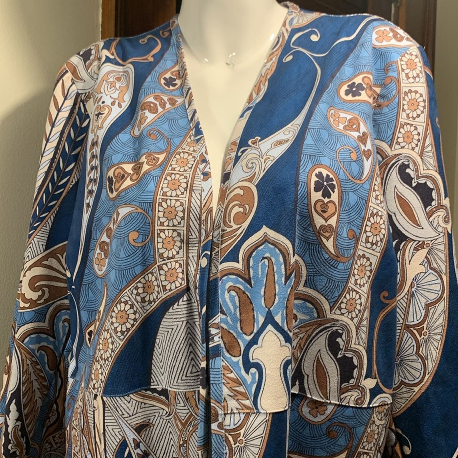 Chicos Chicos Statement oversized paisley faux suede duster coat Size XXL / US 16-18 / IT 52-54 - 5 Thumbnail