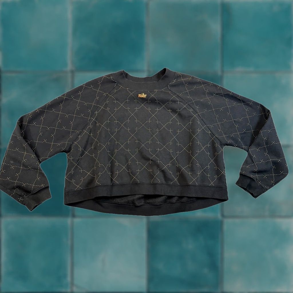 Nike Item Specifications: Brand: Nike Size XL / US 12-14 / IT 48-50 - 1 Thumbnail