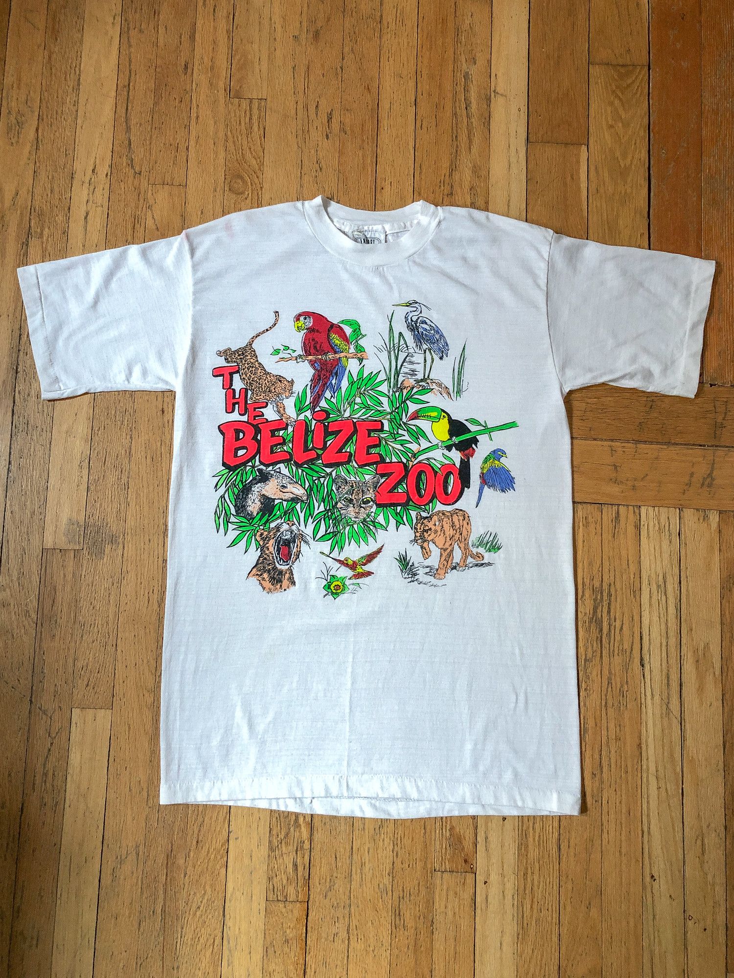Vintage 90s Single Stitch Faded 'The Belize Zoo' T-Shirt Size US XL / EU 56 / 4 - 2 Thumbnail