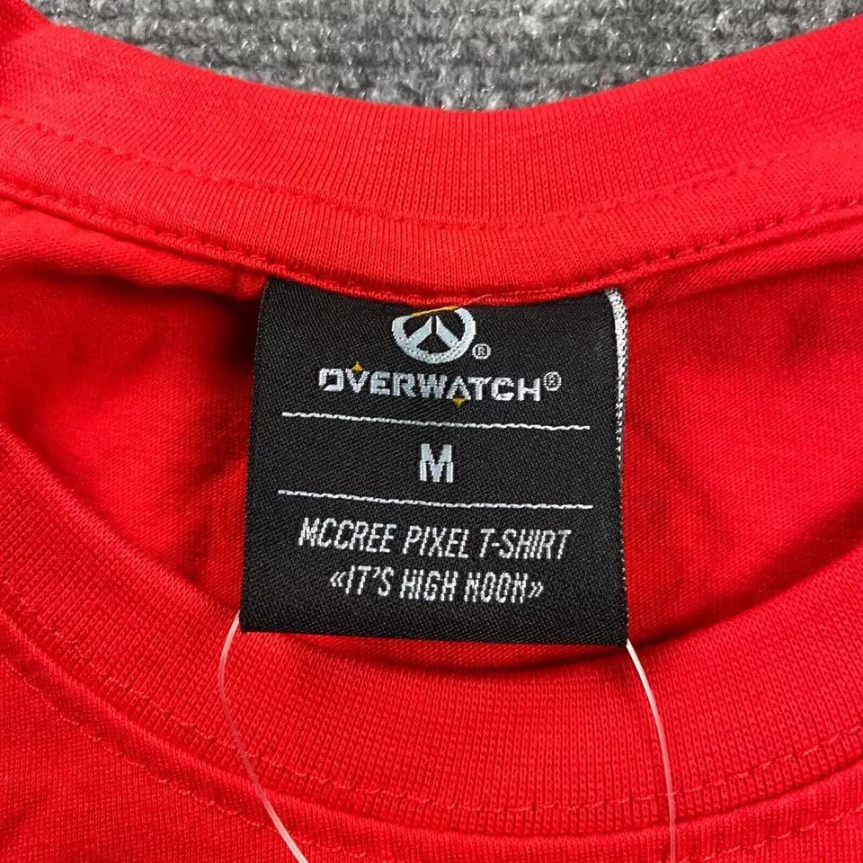 Other Overwatch Shirt Adults Medium Red McCree Pixel Mens NWT Size US M / EU 48-50 / 2 - 3 Thumbnail
