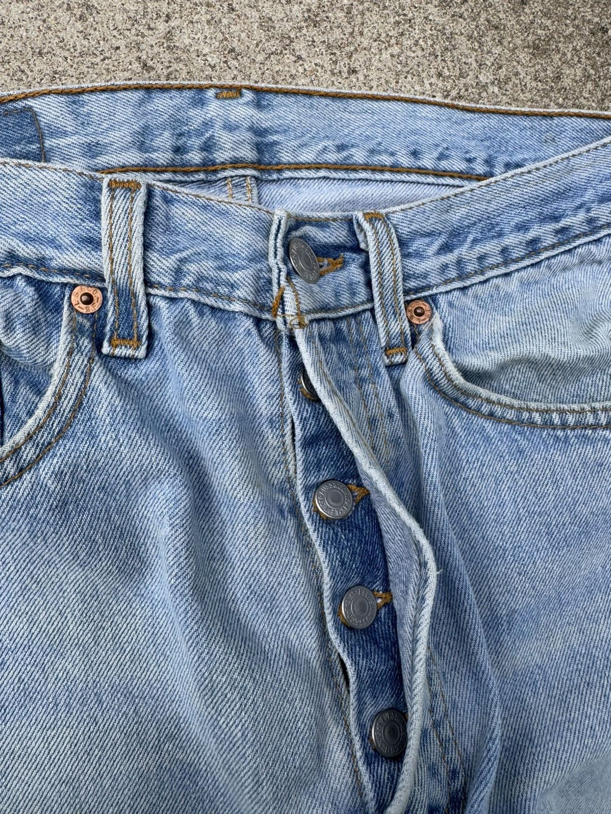 Vtg 90s Lev’s 501xx Buttonfly Straight Leg Faded Jeans 29x29