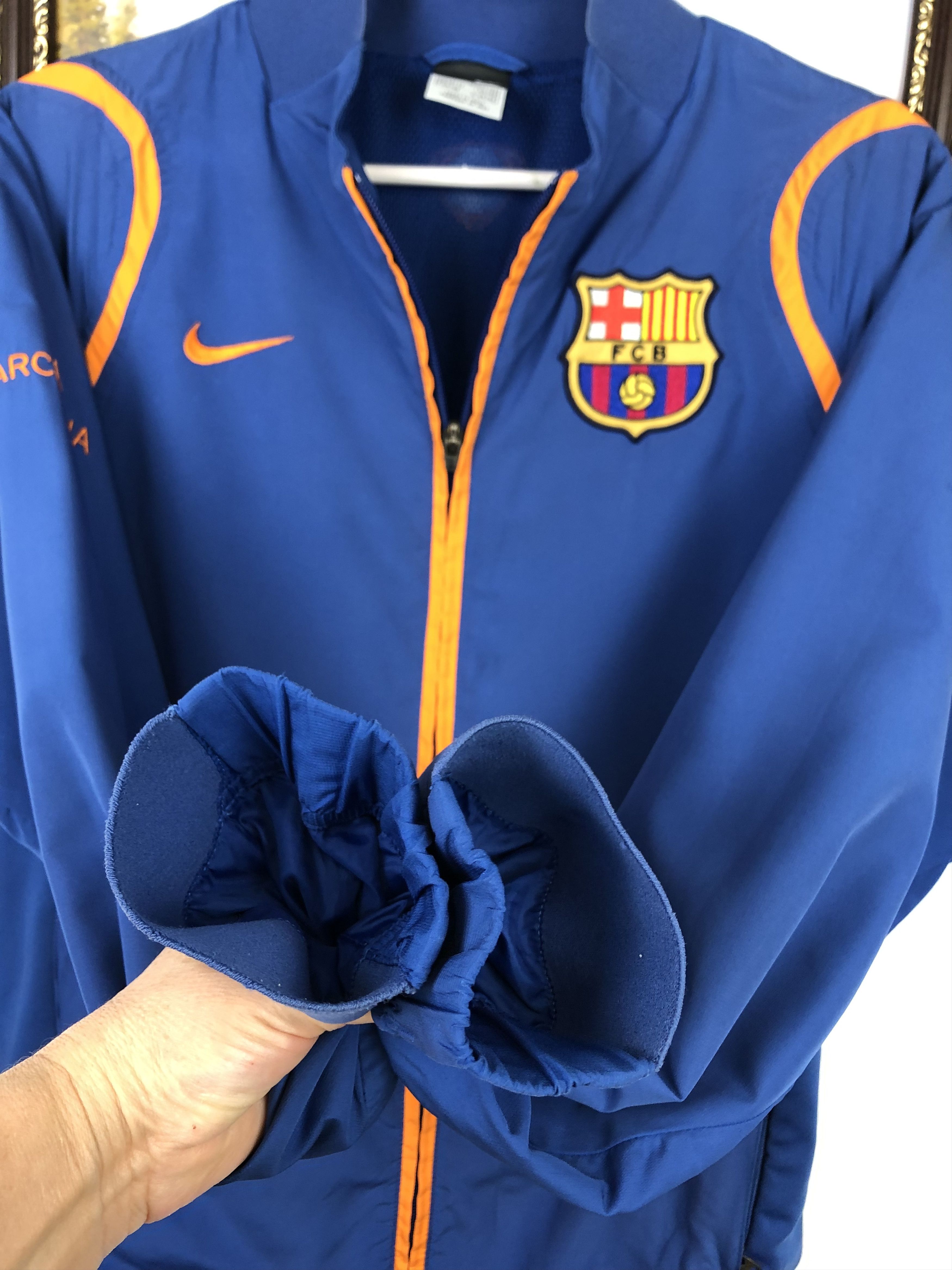 Nike Vintage Nike FC Barcelona Football Jacket Soccer Track Size US S / EU 44-46 / 1 - 5 Thumbnail
