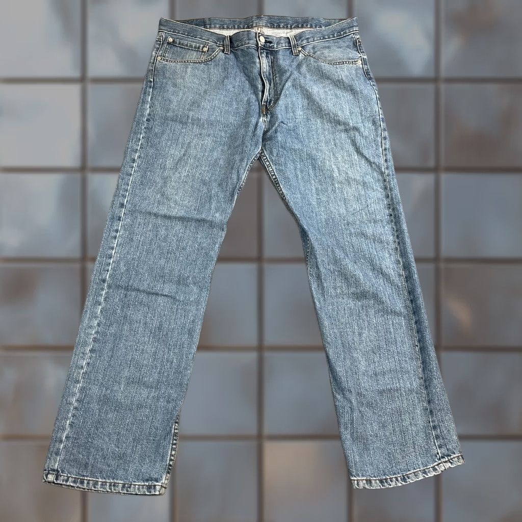 Levi's Levi's 751 Jeans Regular Straight 40 32 Mid Wash Blue 100% Cotton Zip Fly Mens Size US 40 / EU 56 - 1 Thumbnail