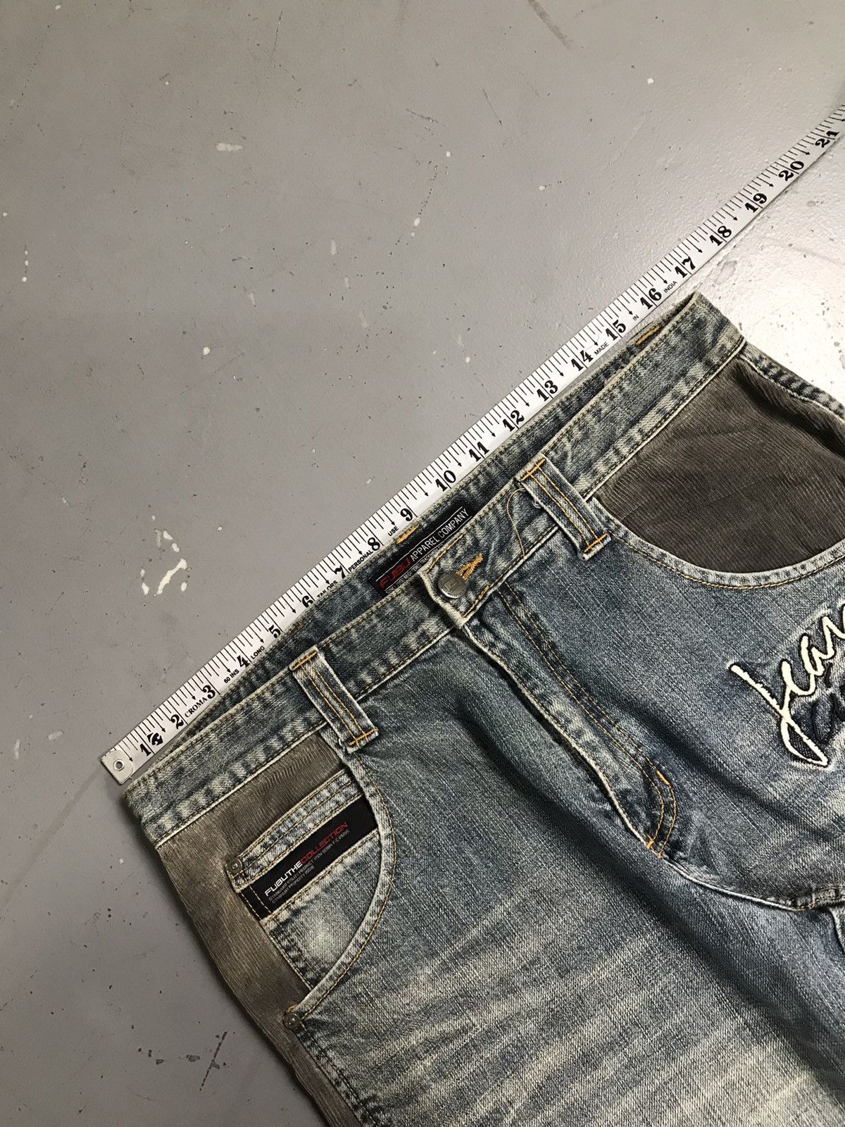 Fubu Rare vintage Fubu apparel company 1992 SpellOut denim Size US 34 / EU 50 - 6 Thumbnail