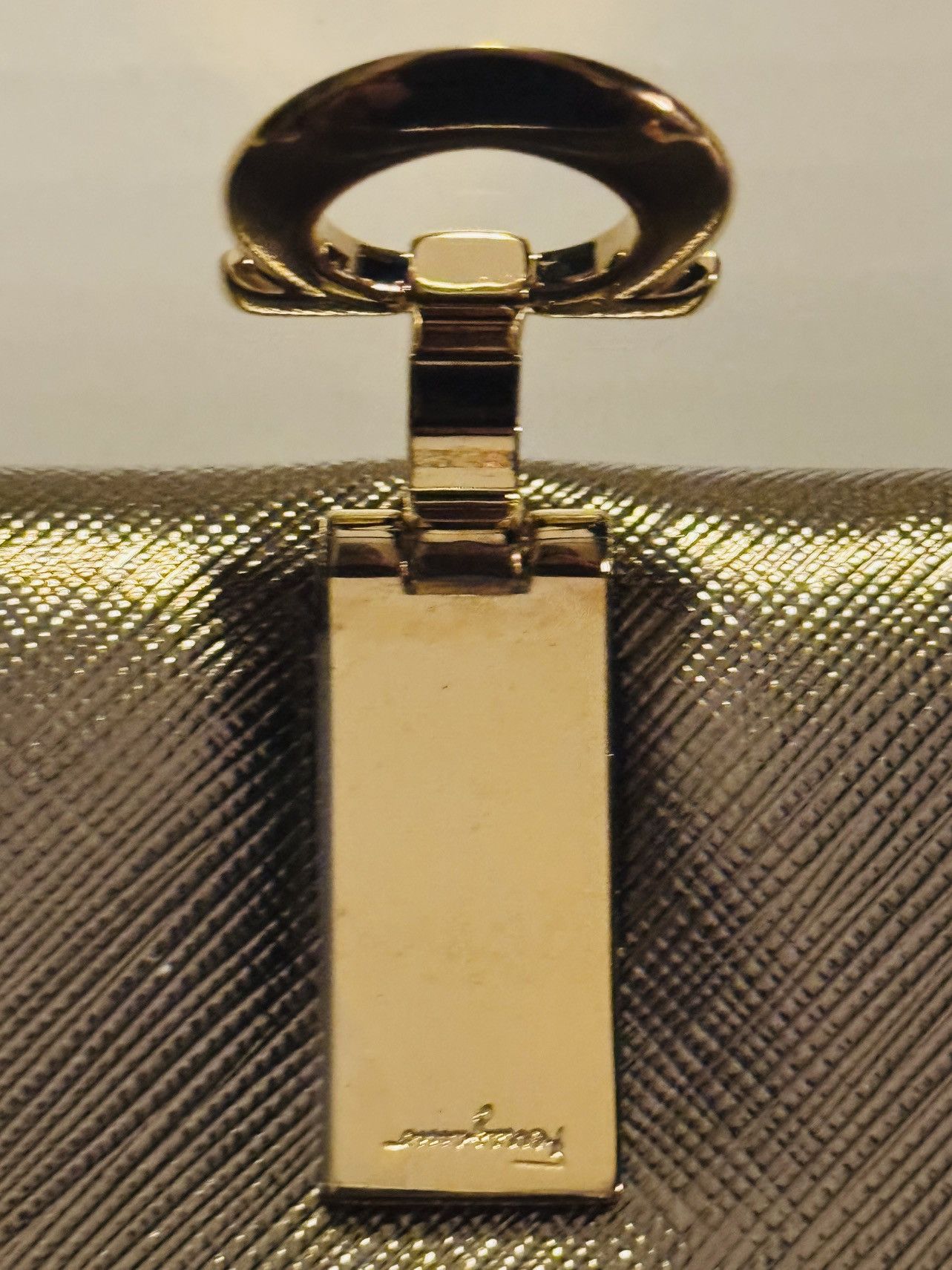 Salvatore Ferragamo Salvatore Ferragamo Women's Wallet Laminated Gold Size ONE SIZE - 3 Thumbnail