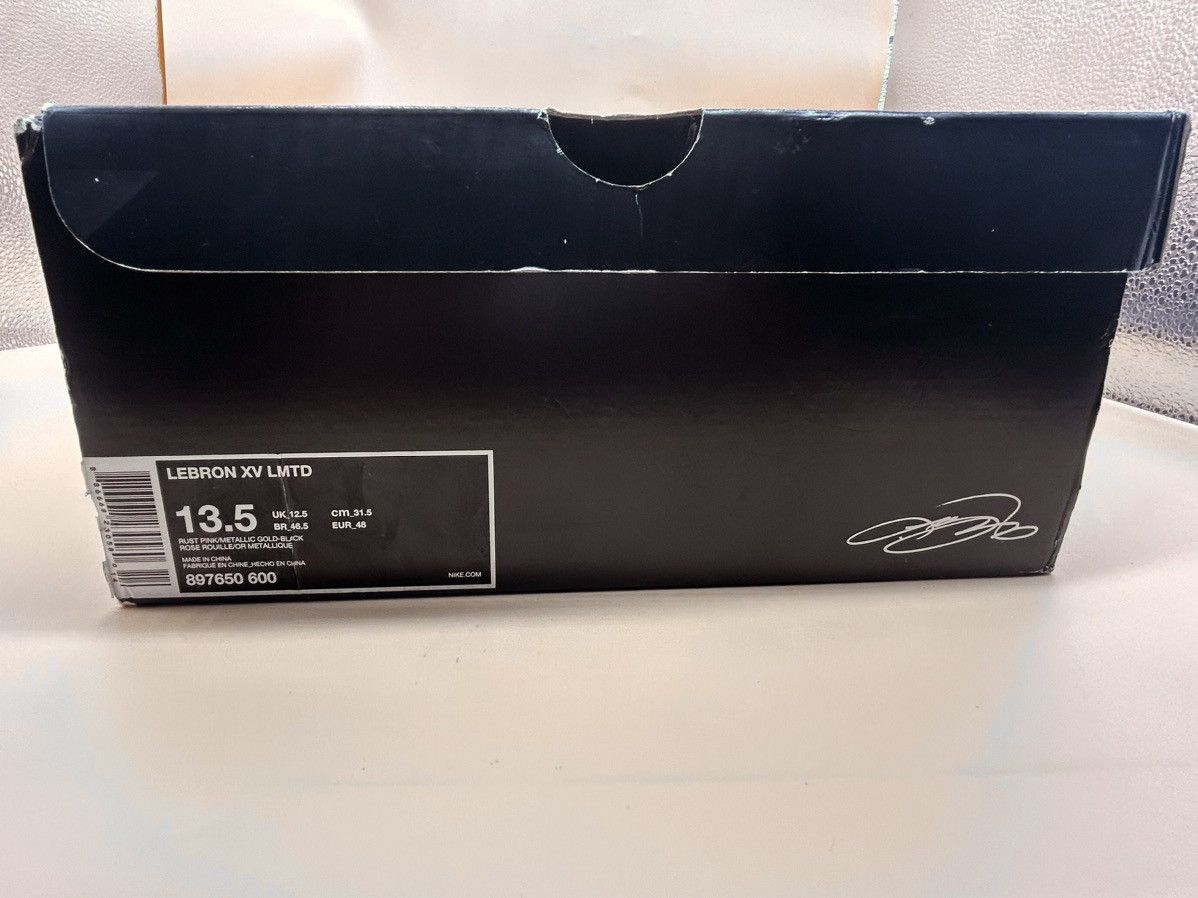 Nike Size 13.5- Nike LeBron 15 “Hollywood” 2018 Size US 13 / EU 46 - 11 Thumbnail