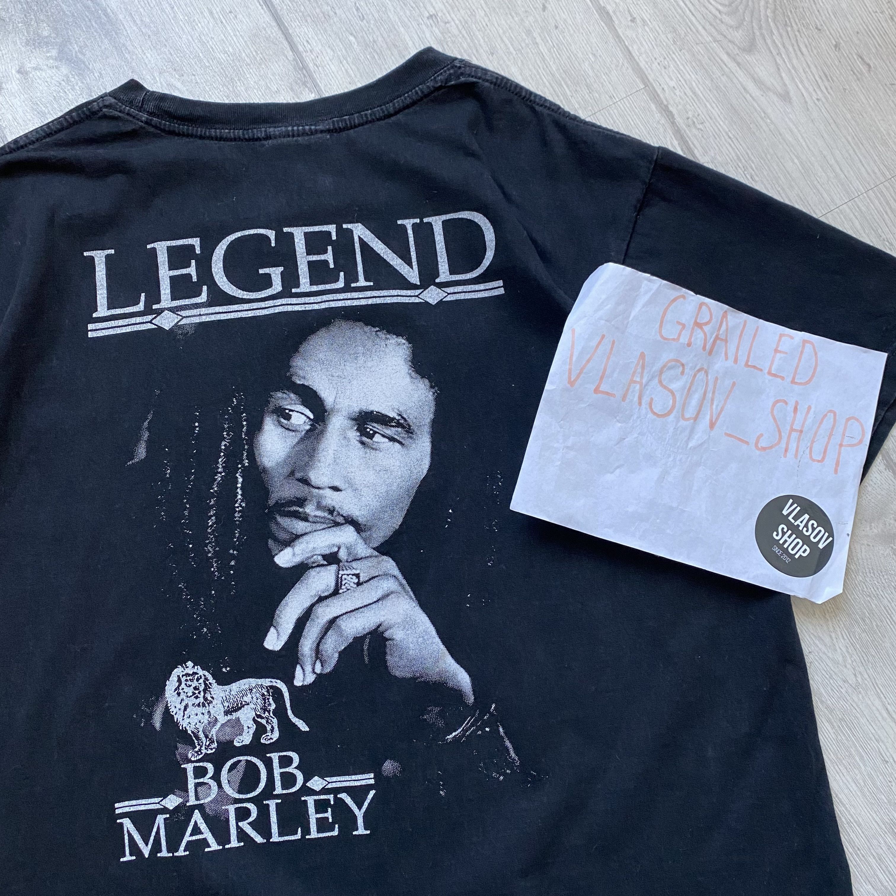 Bob Marley Vintage 90’s Bob Marley heavy tee Legend Rap Band Tee Size US M / EU 48-50 / 2 - 9 Thumbnail