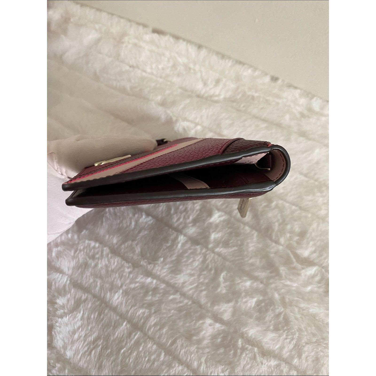 Kate Spade Kate Spade Kourtney Chevron Medium Clutch Wallet Wristlet Size ONE SIZE - 9 Thumbnail