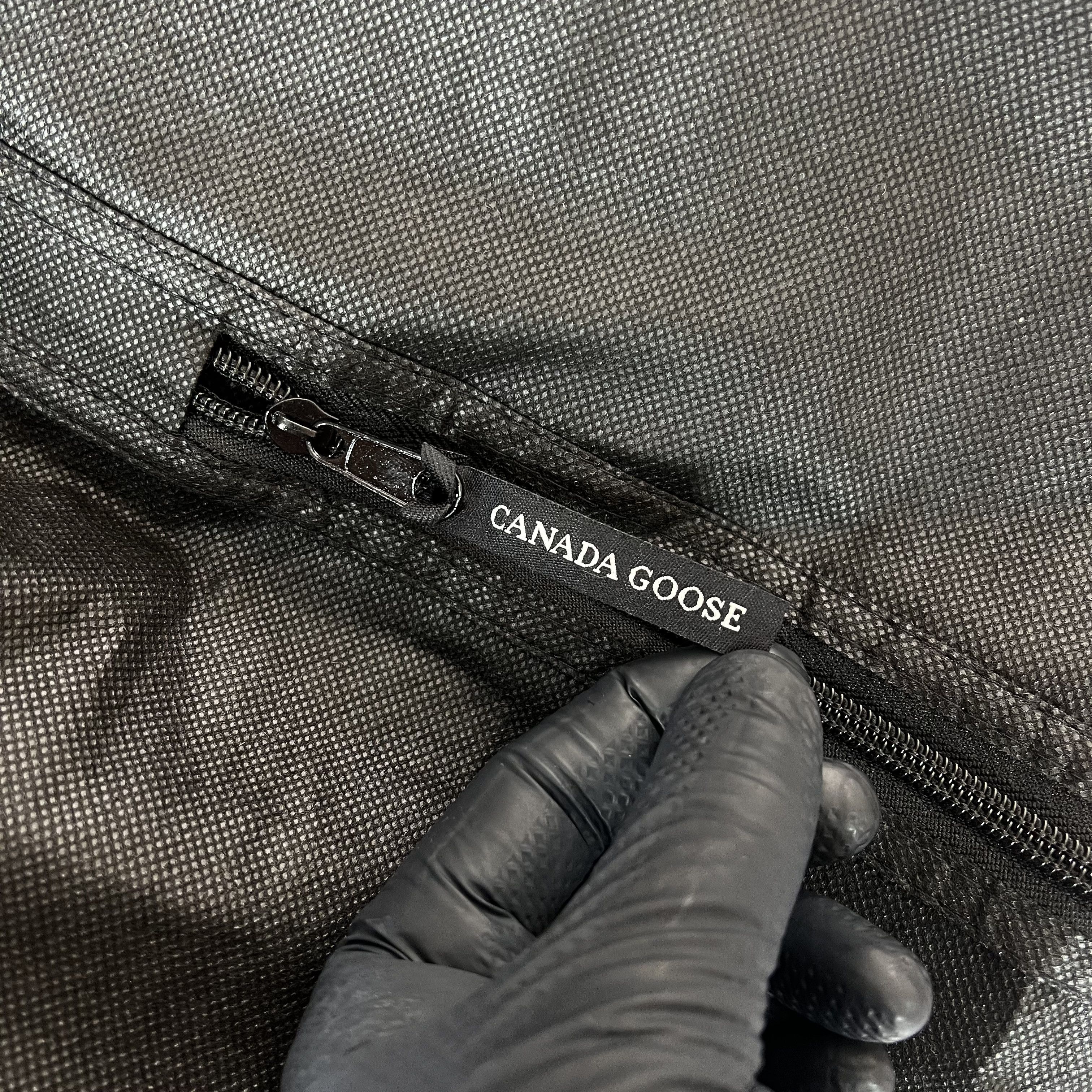 Canada Goose Canada Goose Garment Dust Cover Size 135 x 60 cm Size ONE SIZE - 6 Thumbnail