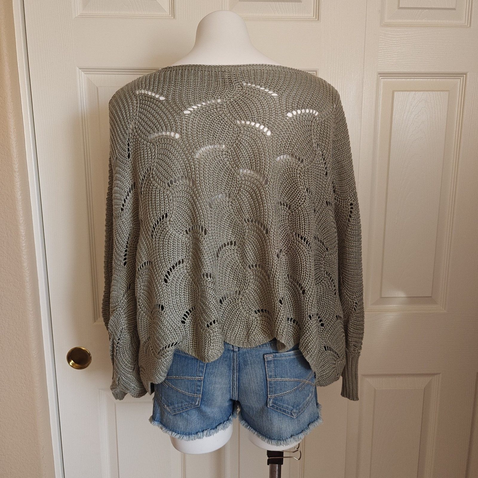 Anthropologie Moon & Madison open cable knit crop oversized sweater sz XS Size XS / US 0-2 / IT 36-38 - 5 Thumbnail