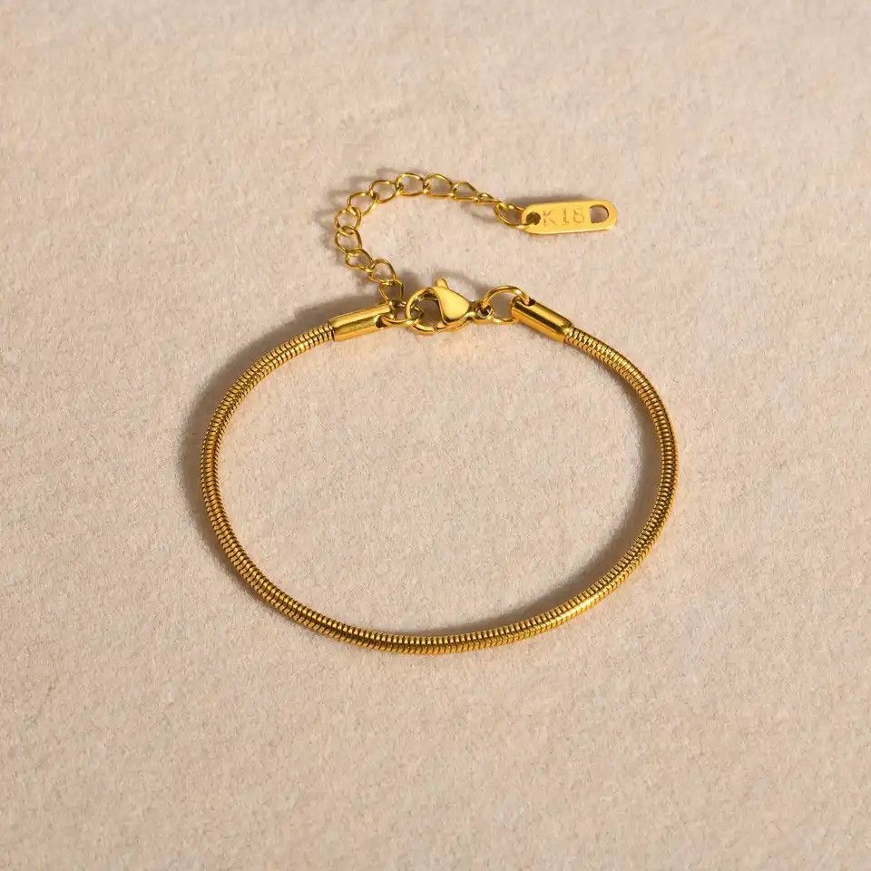 Other Chic 2mm Round Snake Chain Bracelet Size ONE SIZE - 1 Thumbnail