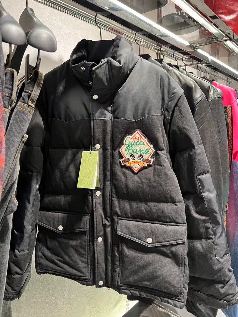 Gucci Gucci Men's down jacket 2501-Nextarrow Size US S / EU 44-46 / 1 - 1 Thumbnail