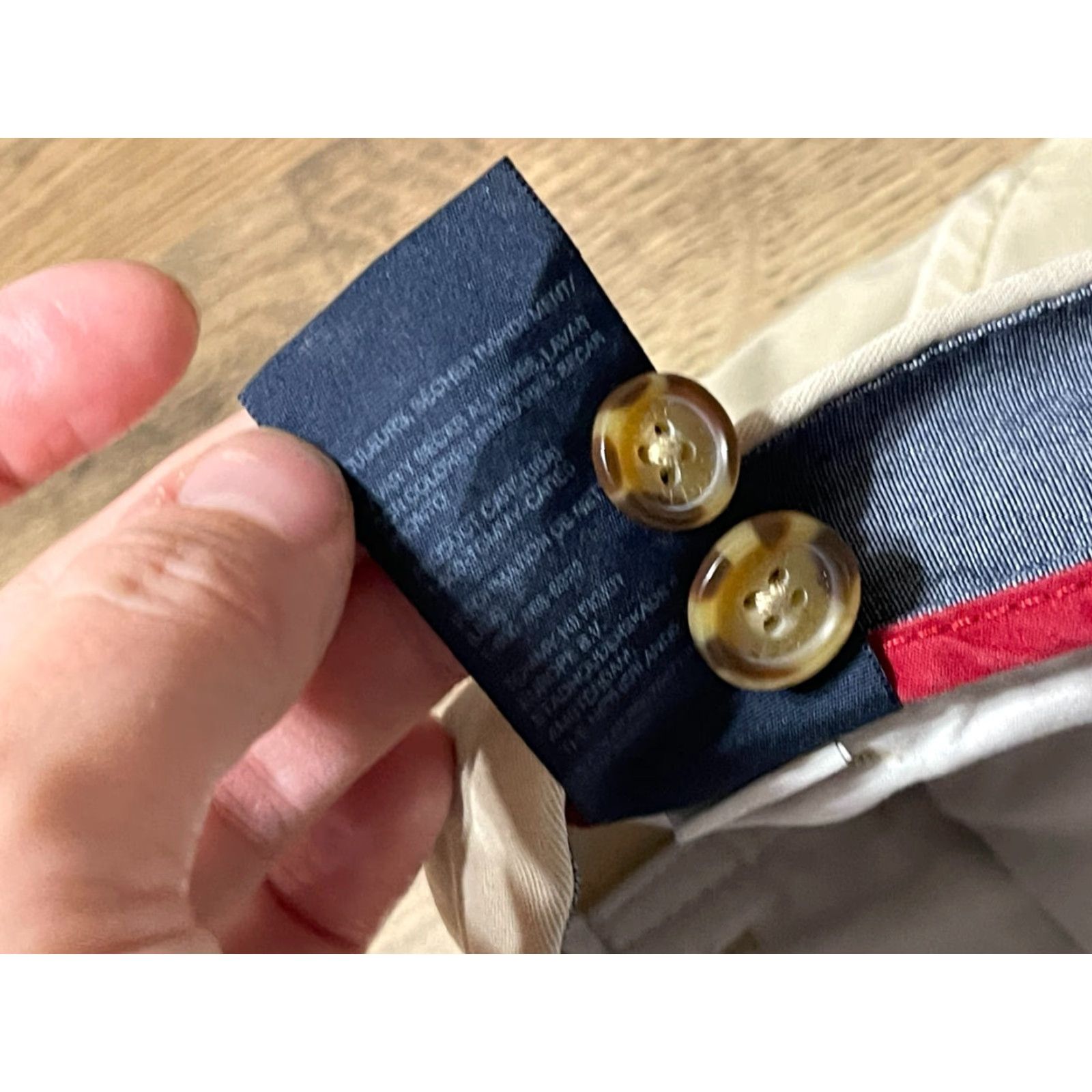 Tommy Hilfiger Tommy Hilfiger Shorts Mens Cargo Size 36 Brown Regular Inseam 10in Size US 36 / EU 52 - 7 Thumbnail