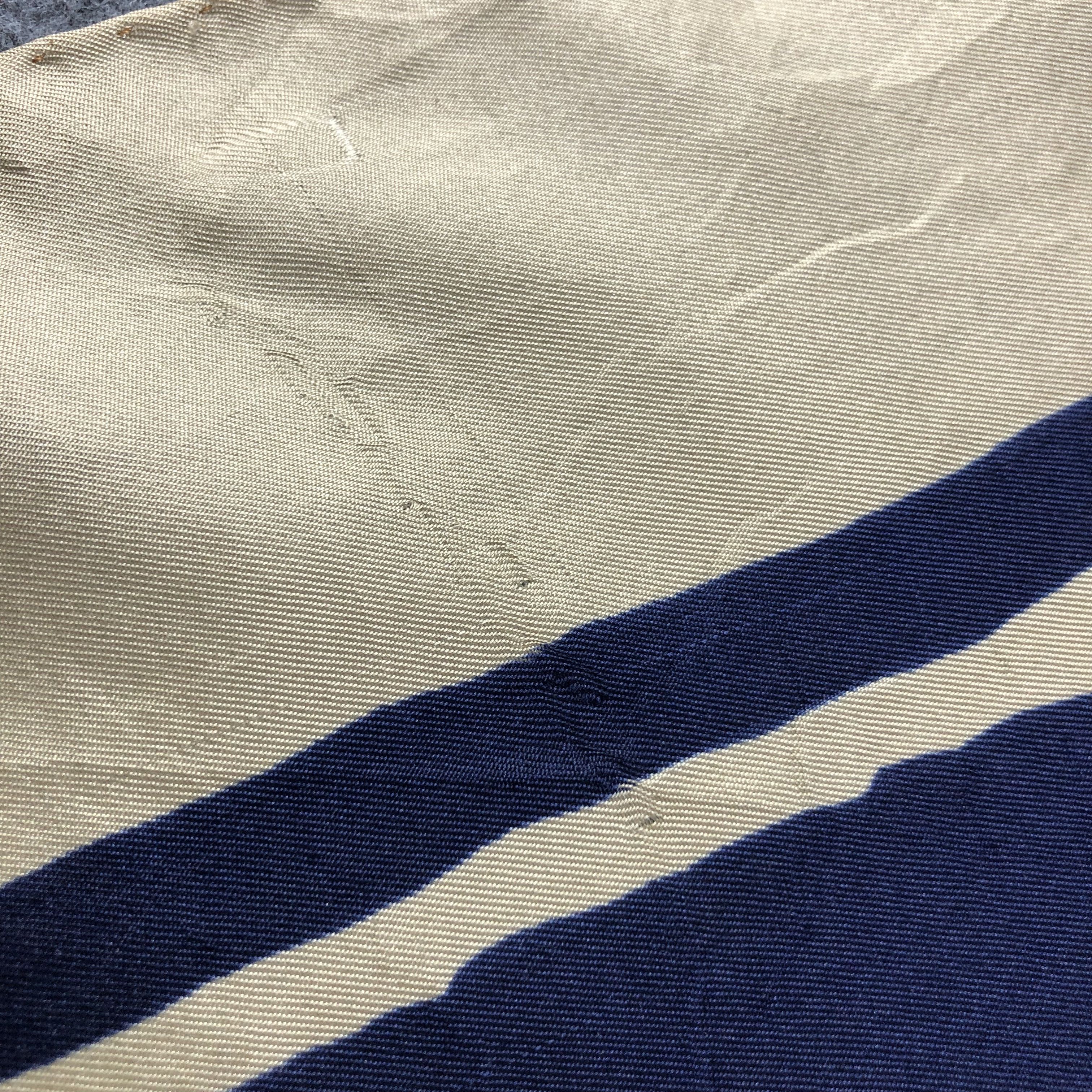 Vintage Vintage Dickins & Jones Abstract Hand Rolled Silk Scarf M421 Size ONE SIZE - 13 Thumbnail