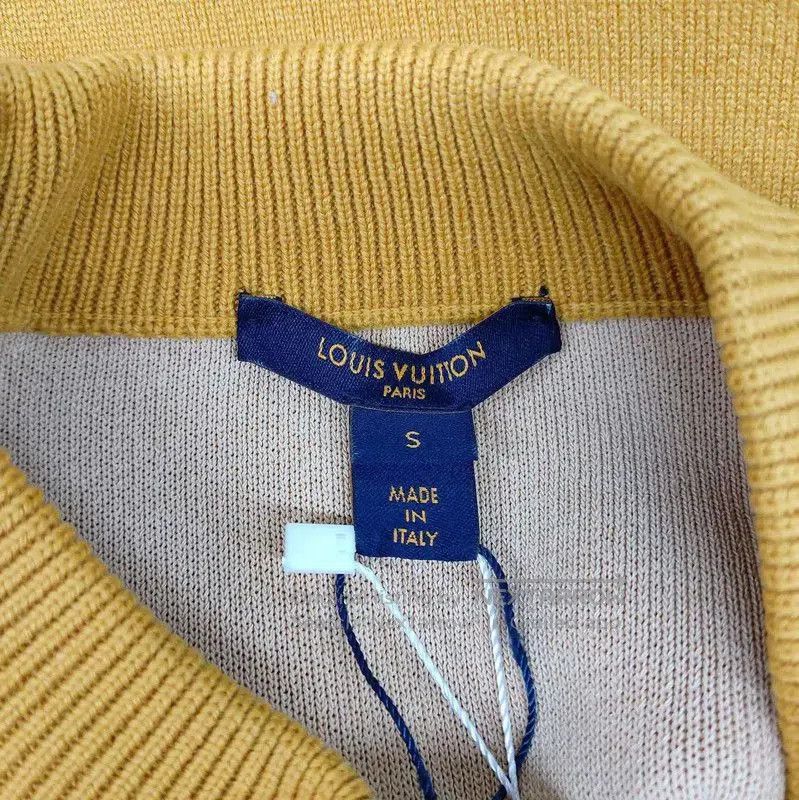 Louis Vuitton Louis Vuitton Women's Yellow Wool Knit Sweater . Size S / US 4 / IT 40 - 3 Thumbnail