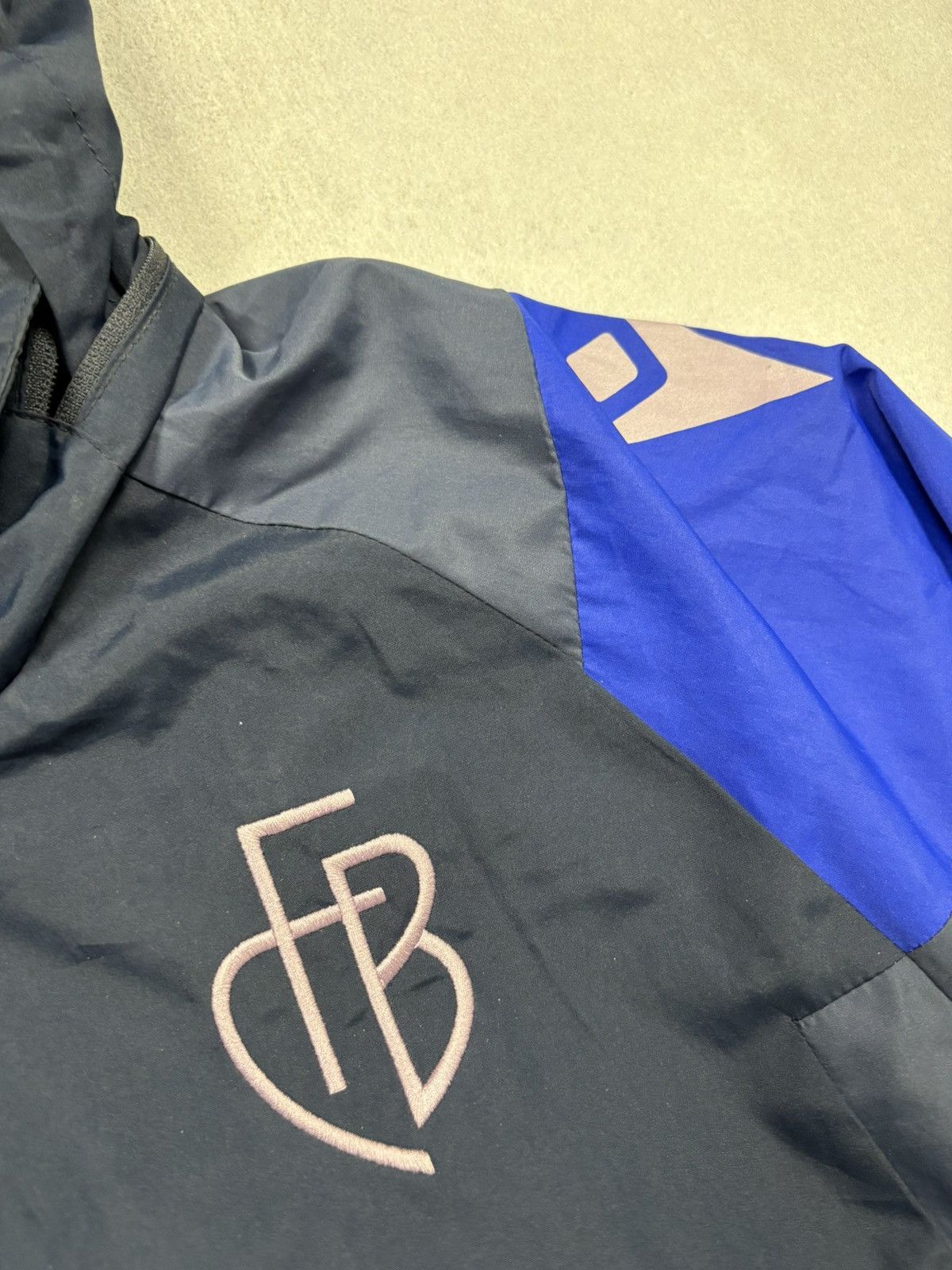 Macron Macron FC Basel 2024/2025 Hooded Jacket Football Windbreaker Size US M / EU 48-50 / 2 - 9 Thumbnail