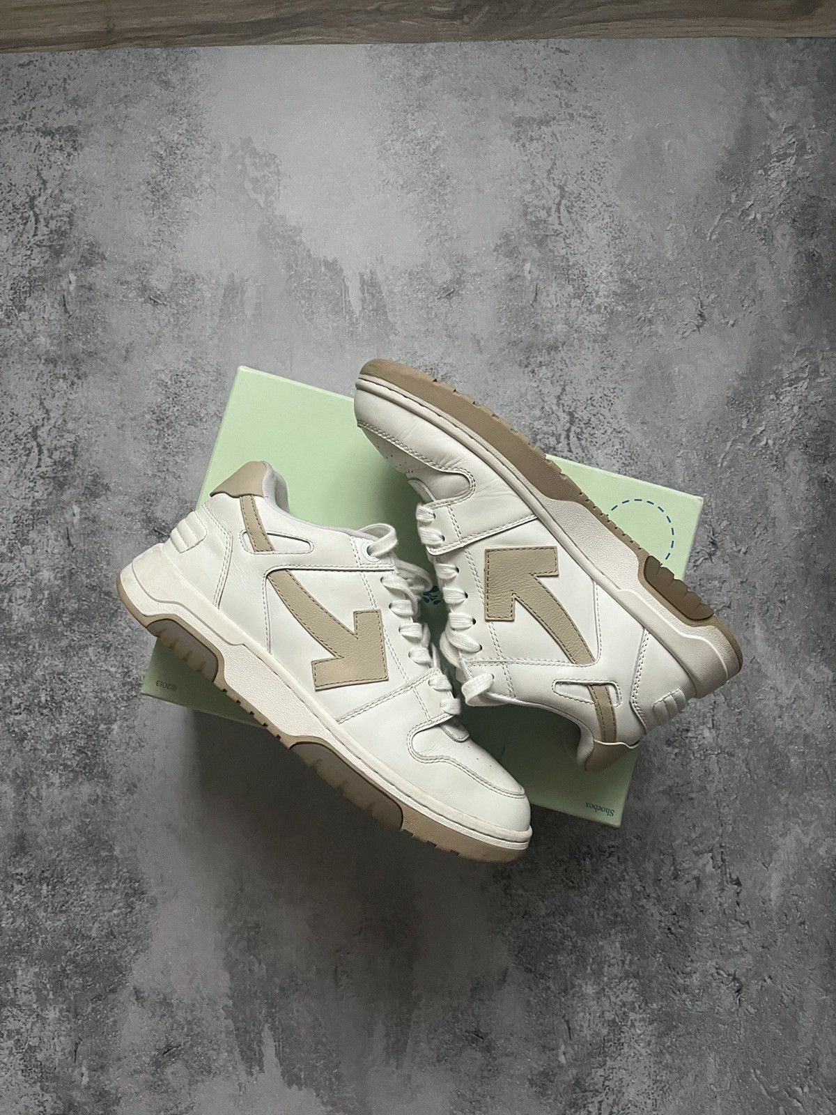 Off-White off white out of office Size US 8 / EU 41 - 7 Thumbnail