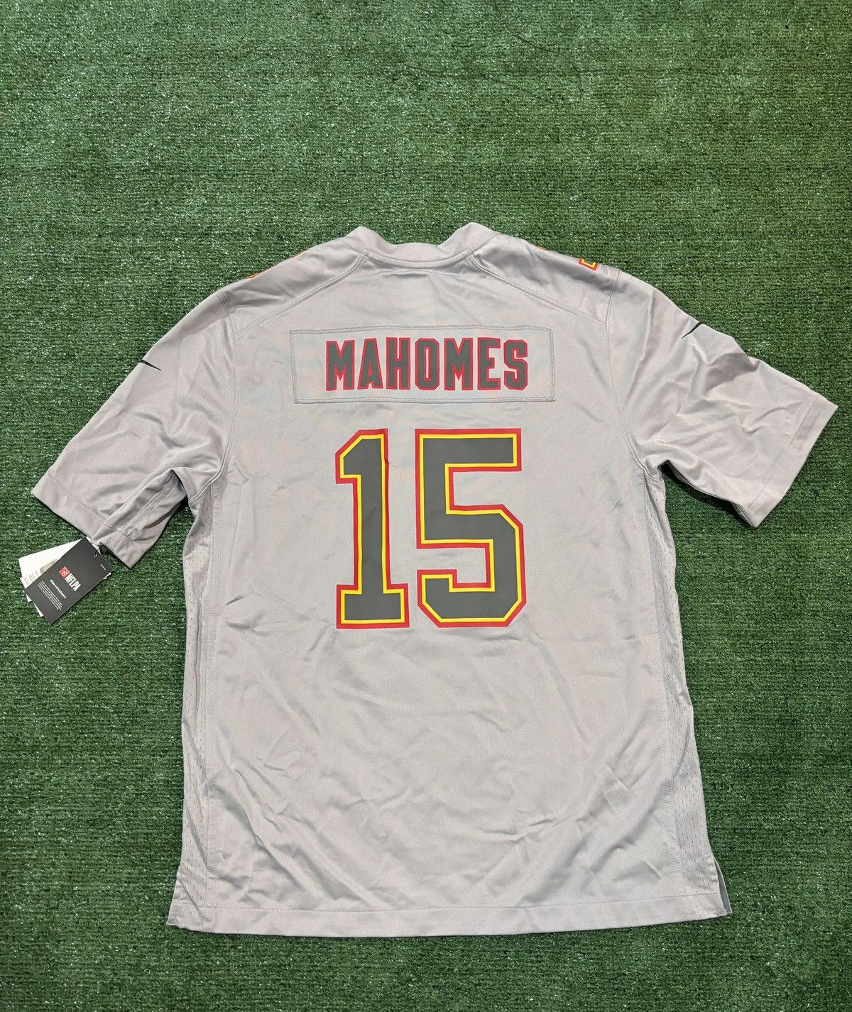 Nike Nike Patrick Mahomes Kansas City Chiefs SB LVII Jersey Size US L / EU 52-54 / 3 - 6 Thumbnail