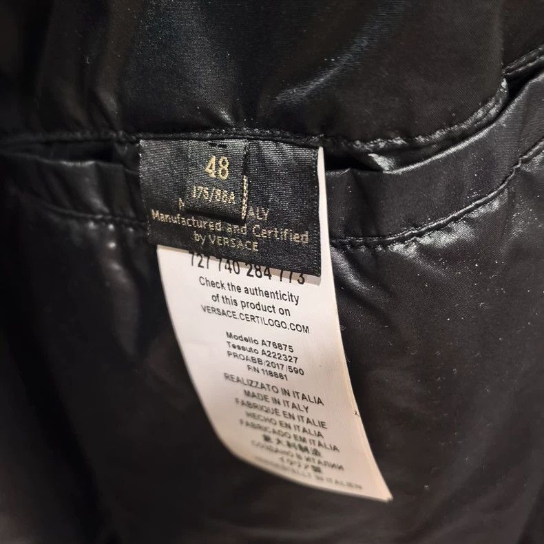Versace Versace Black glossy trench coat Size US M / EU 48-50 / 2 - 4 Thumbnail