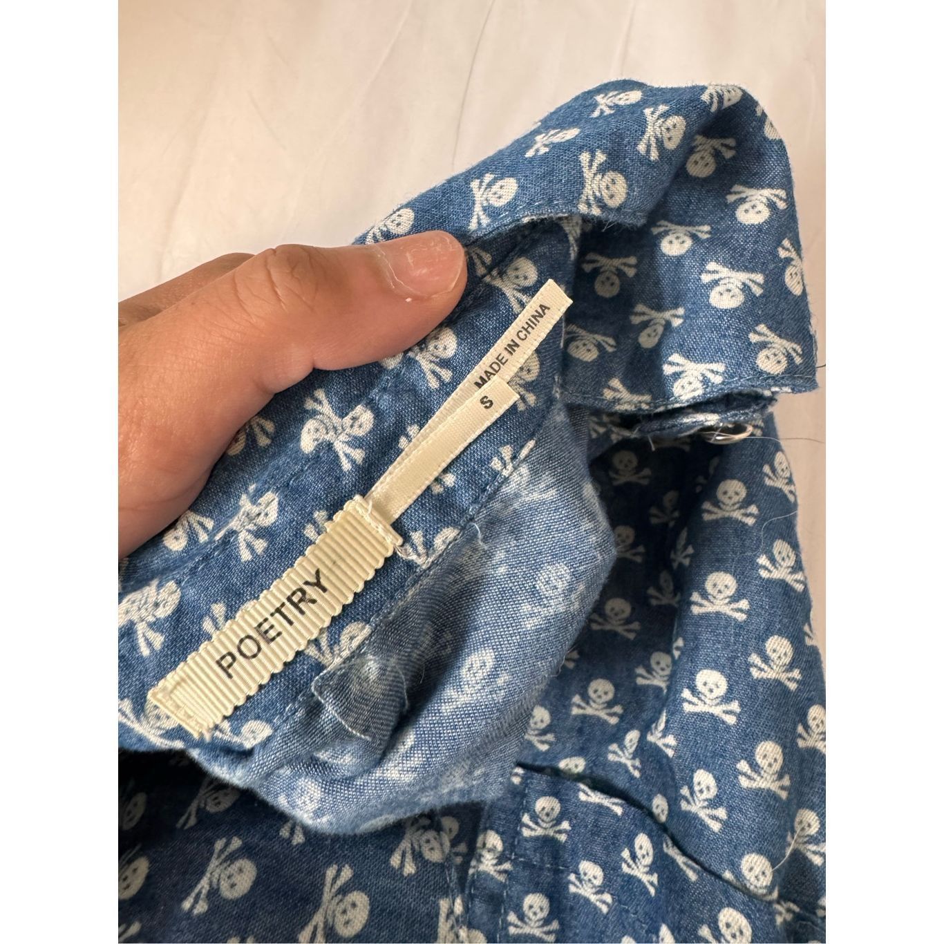 Other Poetry Skull Print Chambray Tie Front Crop Top Size SMALL Size S / US 4 / IT 40 - 5 Thumbnail