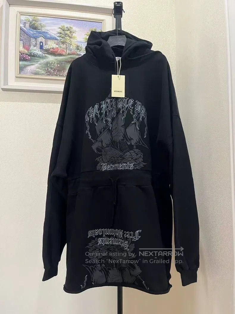 Vetements VETEMENTS Pirate Ship Double-Sided Mask Hoodie Size US M / EU 48-50 / 2 - 1 Thumbnail