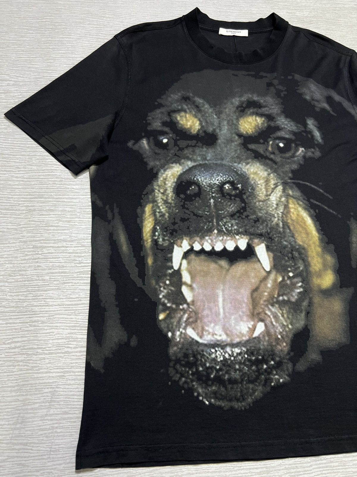 Givenchy Givenchy - Riccardo Tisci - F/W 14 Rottweiler T-Shirt Size US S / EU 44-46 / 1 - 6 Thumbnail