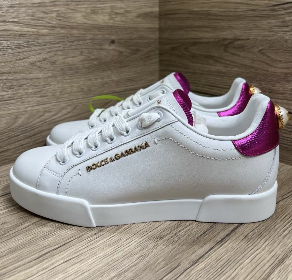 Dolce & Gabbana Dolce & Gabbana Pink-tail Pearl White Sneakers J41 Size US 7.5 / IT 37.5 - 1 Thumbnail