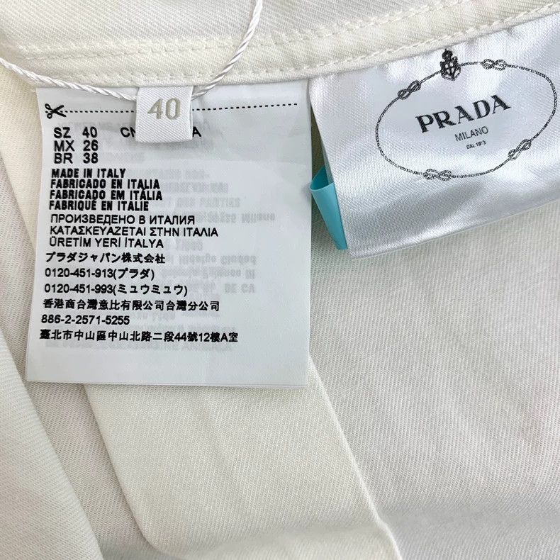 Prada Prada 23 white triangle label cotton lapel single-breasted Size US XXS / EU 40 - 8 Thumbnail