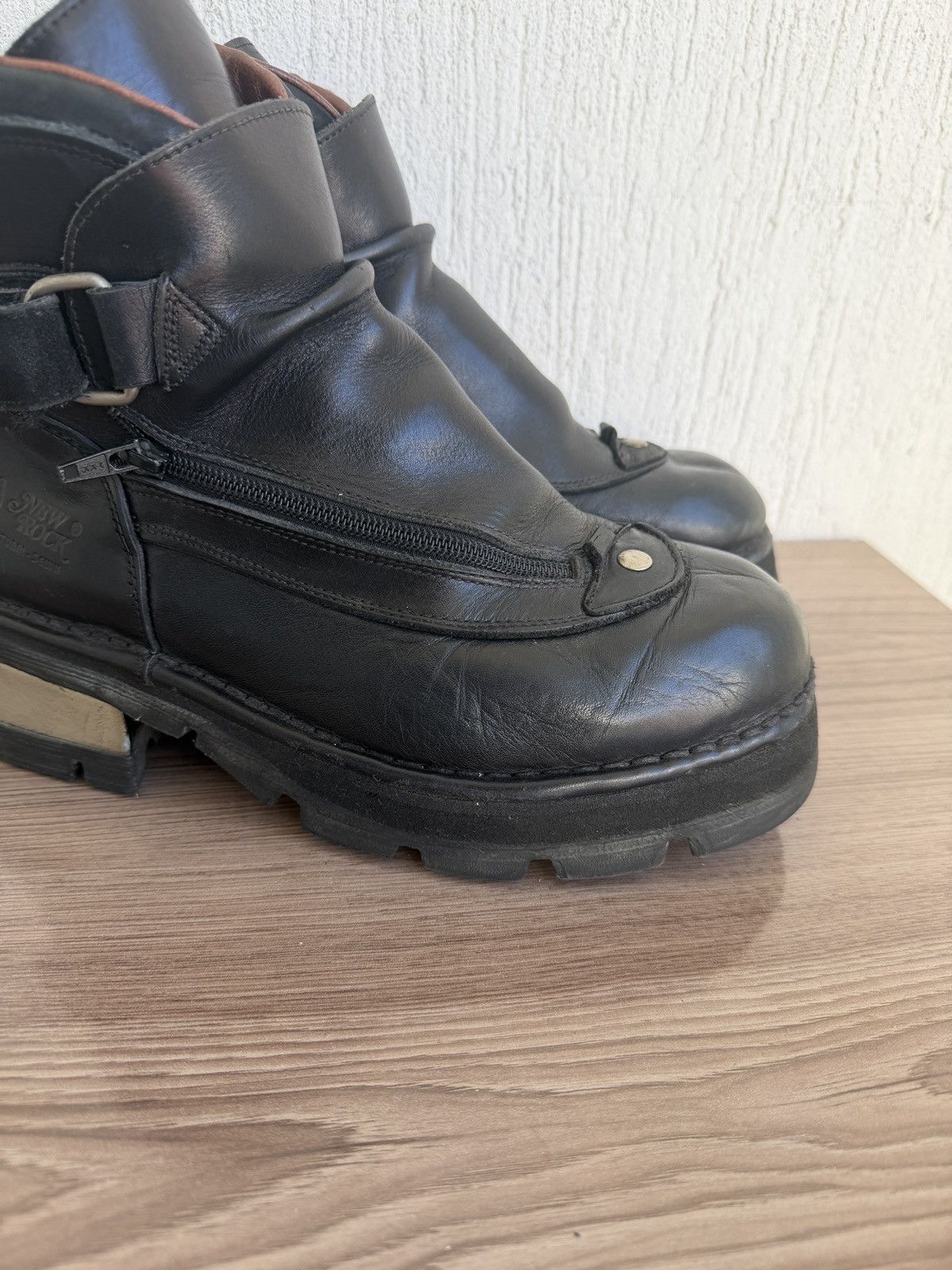 New Rock 90’s rare side zip boot Size US 10 / EU 43 - 4 Thumbnail