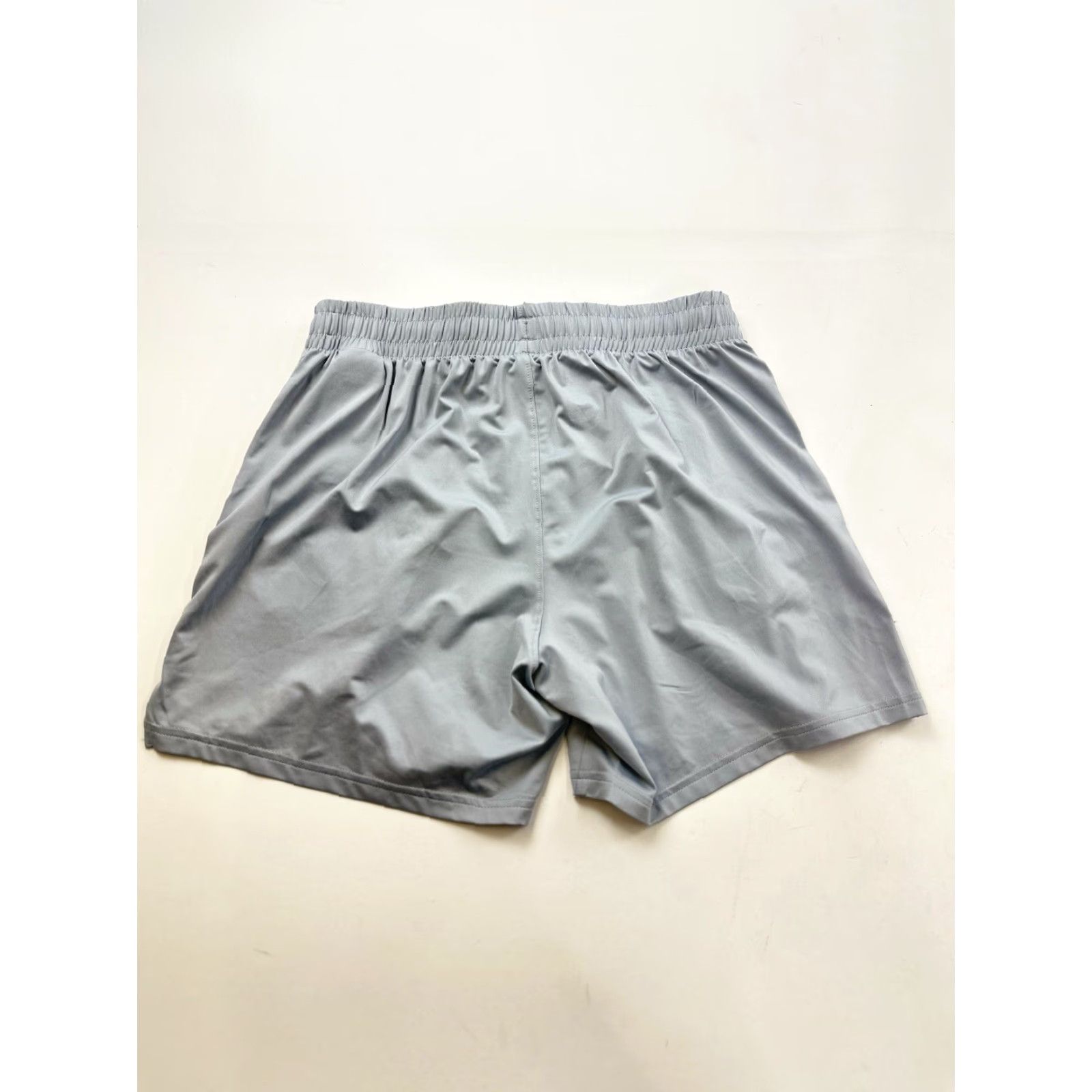 Under Armour Under Armour Shorts Women's S Gray HeatGear Team Tech Sample NWT Size 28" / US 6 / IT 42 - 2 Thumbnail