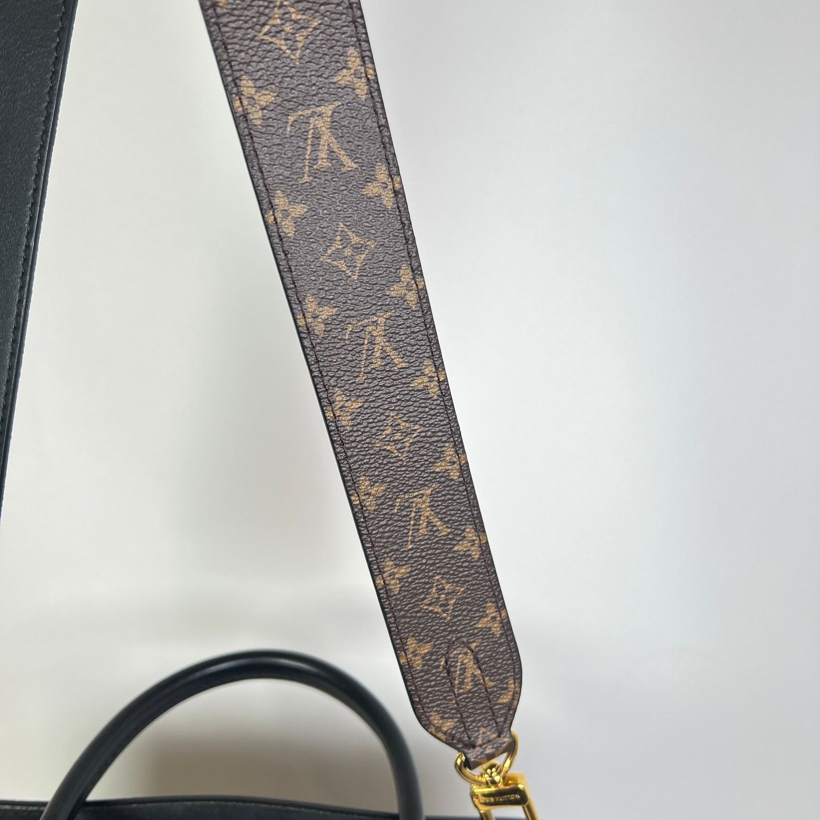 Louis Vuitton Louis Vuitton Epi Leather Sac Plat GM Tote Bag Size ONE SIZE - 11 Thumbnail