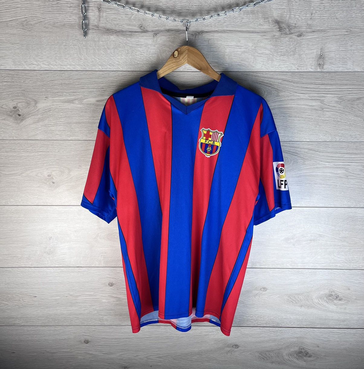 Other Men’s soccer jersey Fc Barcelona #10 Ronaldinho Laliga Size US XL / EU 56 / 4 - 2 Thumbnail