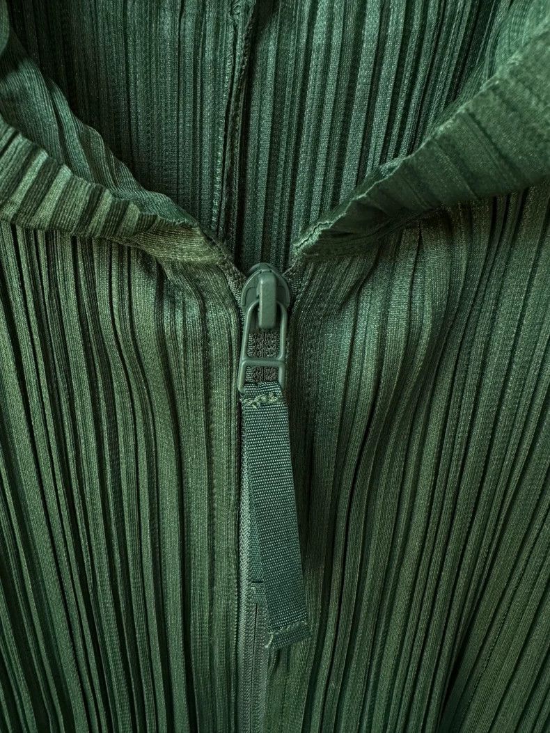 Issey Miyake Issey Miyake size:4 Military green hooded zipper jacket Size S / US 4 / IT 40 - 3 Thumbnail