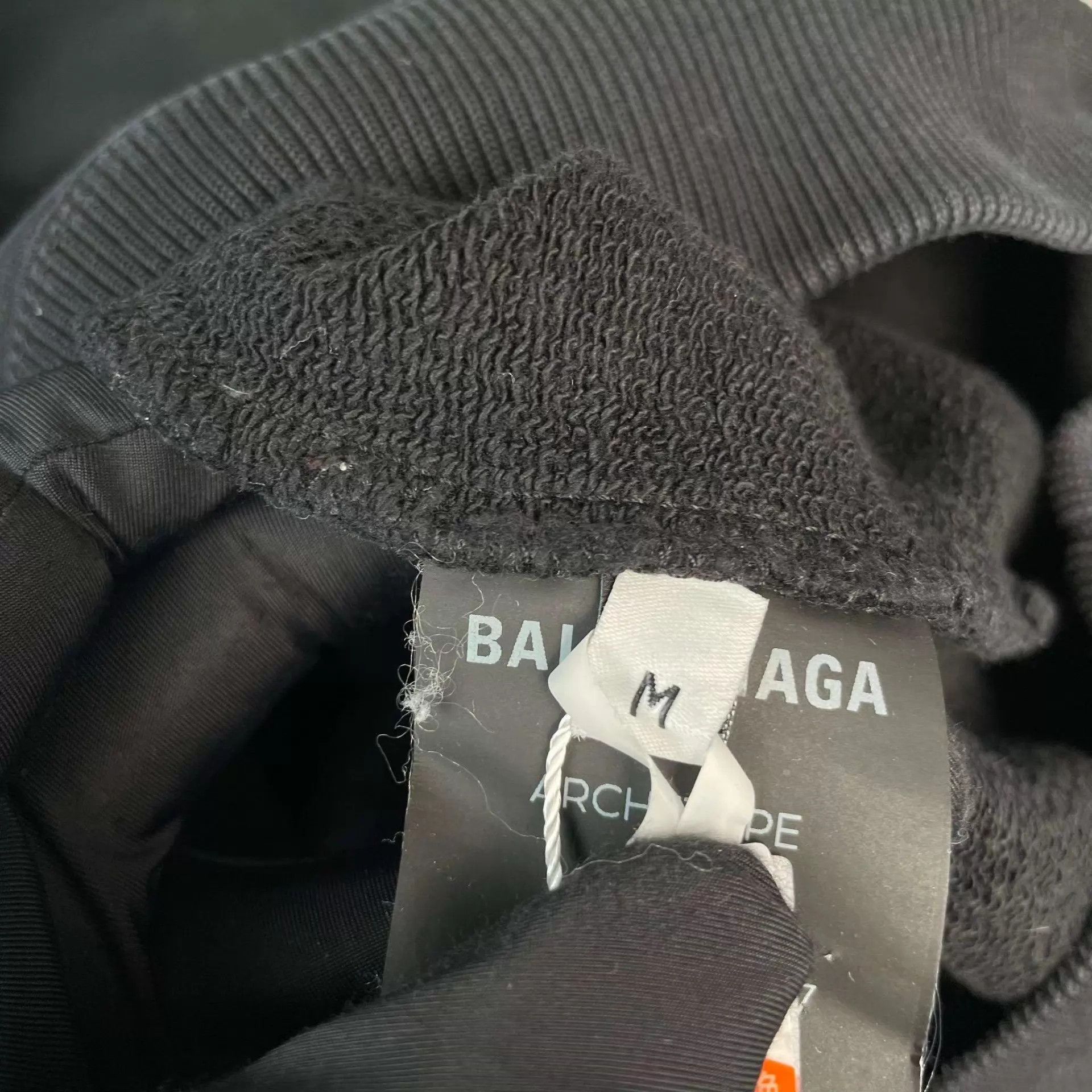 Balenciaga Balenciaga Black Hoodie M Size US M / EU 48-50 / 2 - 7 Thumbnail